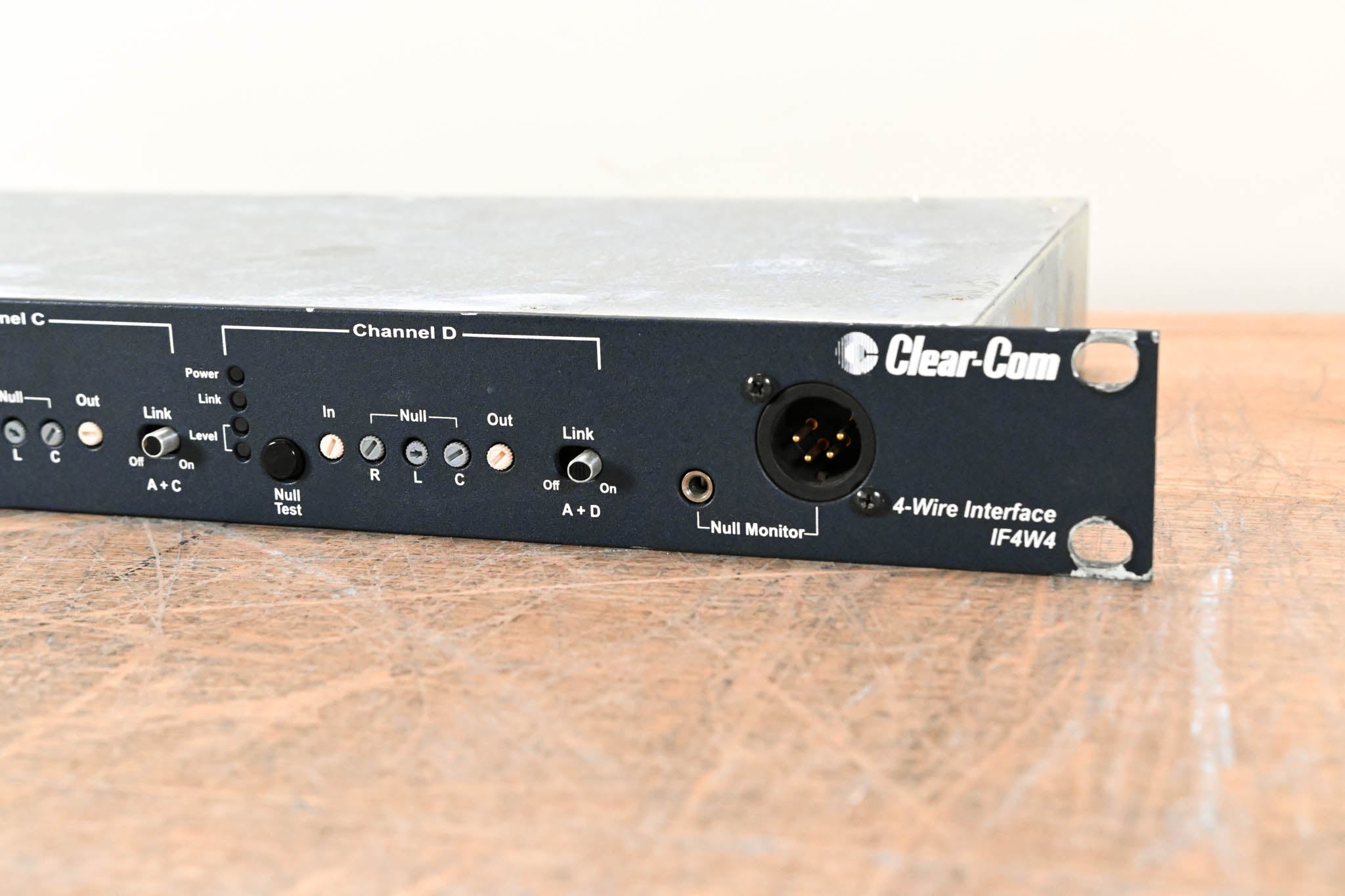 Clear-Com IF4W4 Encore 4-Channel 4-Wire to Partyline Interface