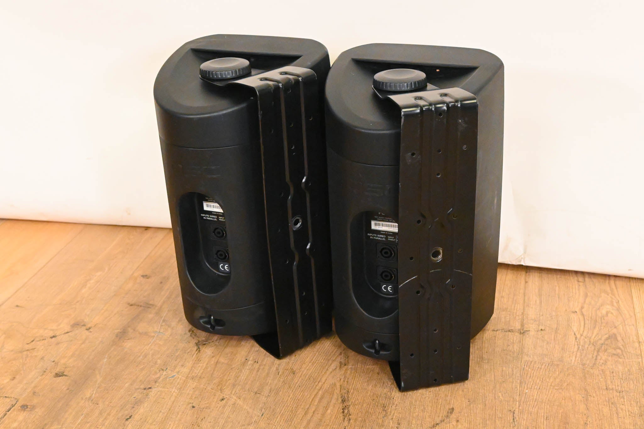 QSC I-82H 8" 2-Way 200-Watt Passive PA Speaker (PAIR)