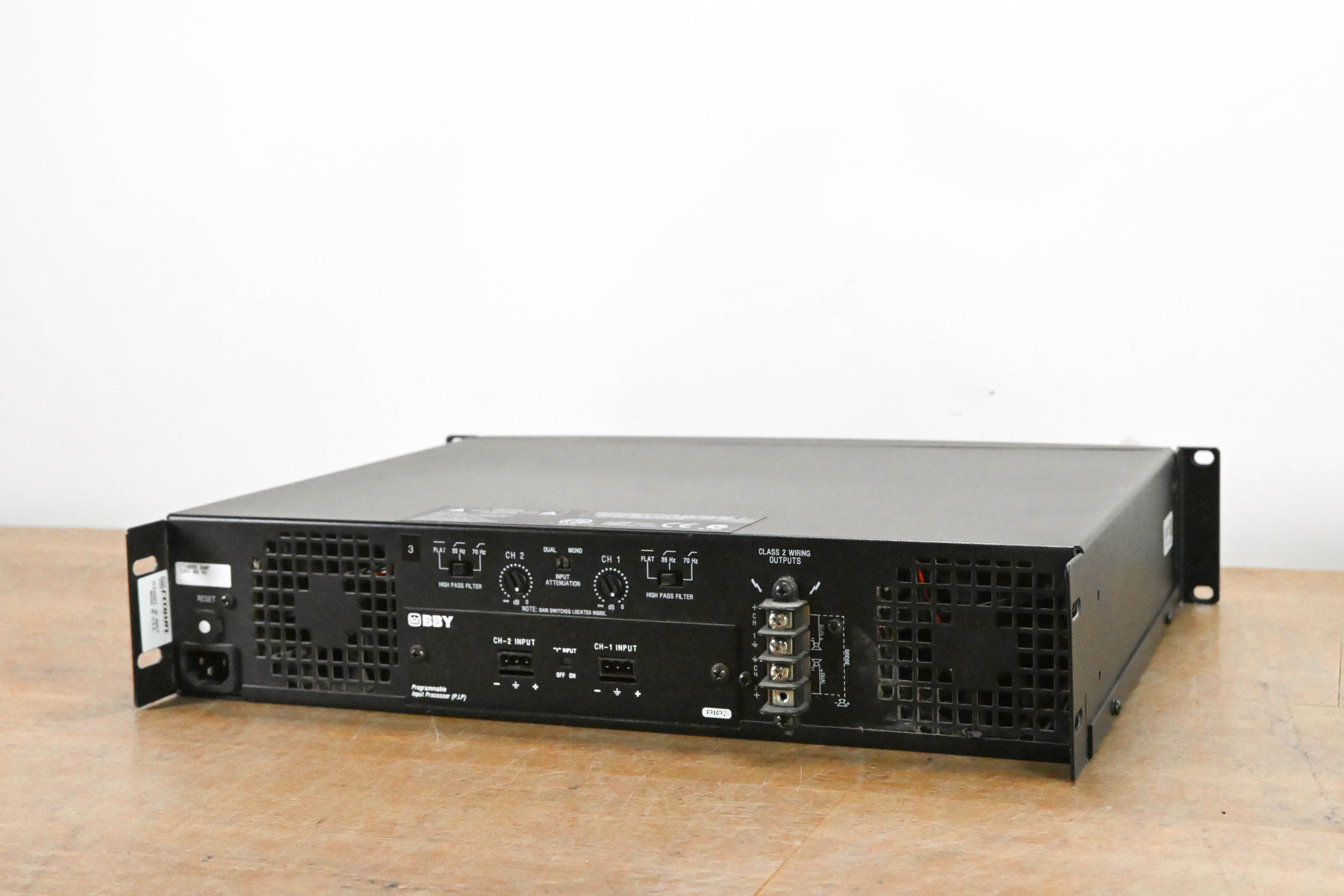 Crown CTs 600 Two-Channel 300W Power Amplifier