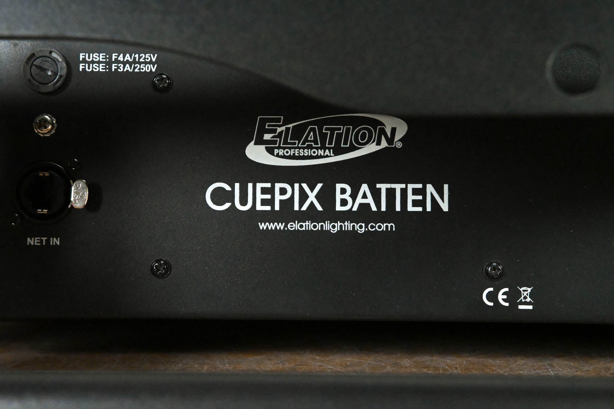 Elation CuePix Batten 10x 30W 3-in-1 RGB COB LEDs