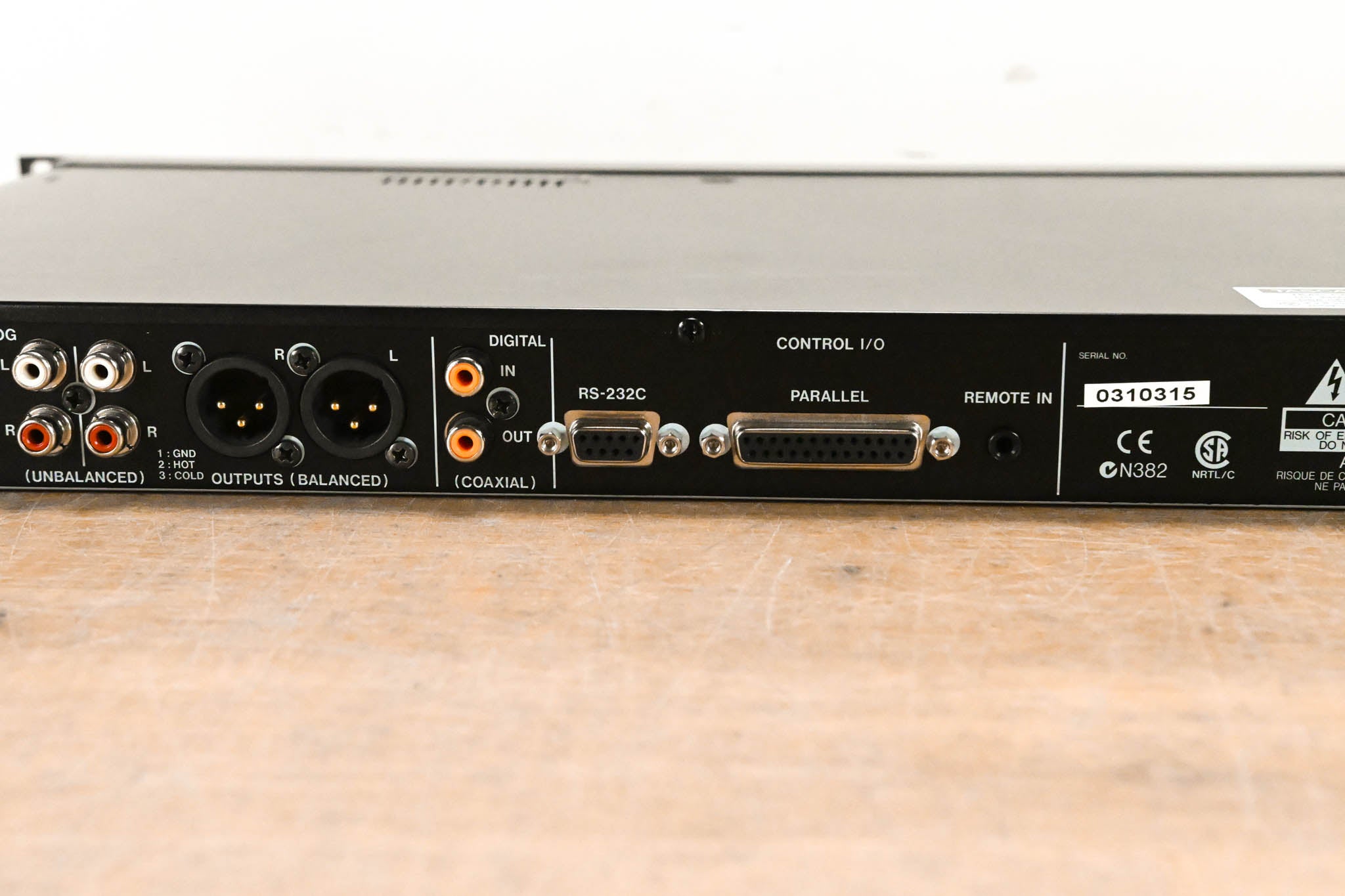 TASCAM SS-R1 Rack-Mountable Compact Solid State Recorder