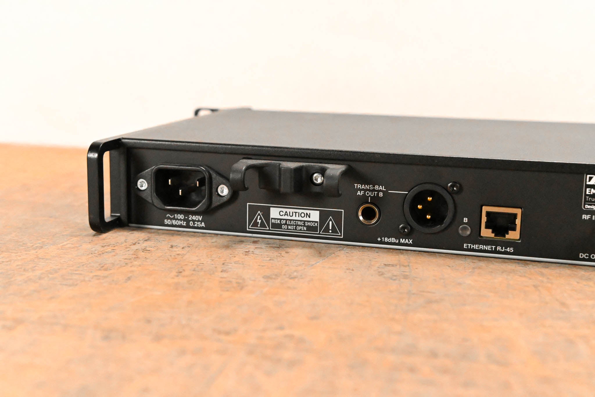 Sennheiser EM 2050 Dual-Channel Wireless Receiver Aw Range: 516-558 MHz