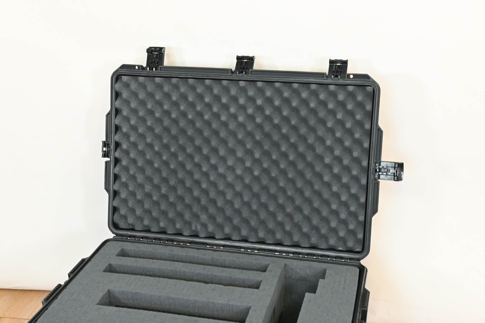 Pelican Storm Case iM2975 - Interior Dimensions: 29.8" x 20.8" x 10.2"
