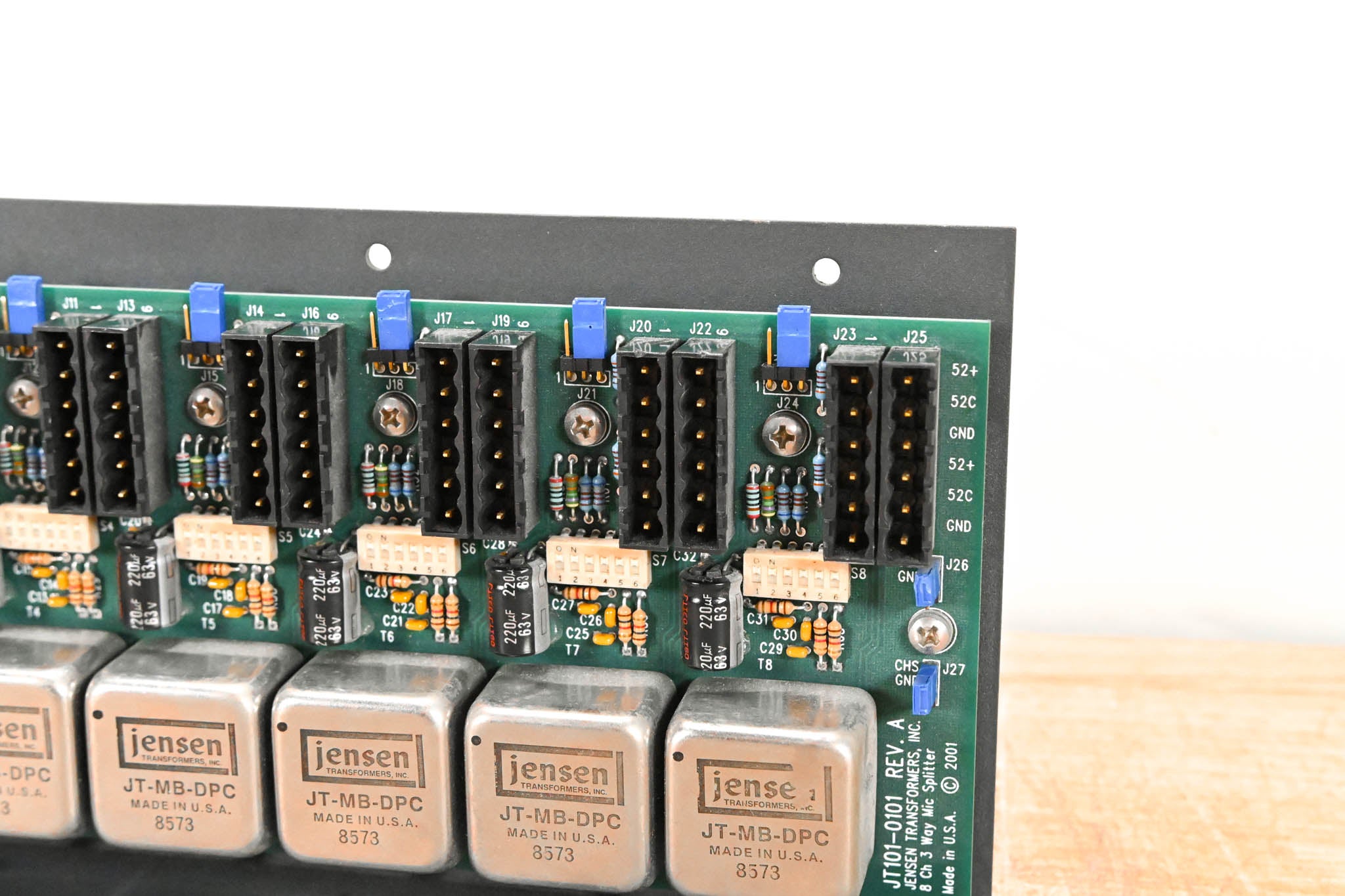Jensen JT-MS-8N3 8-CH 3-Way Mic Splitter with Phantom Power Circuitry