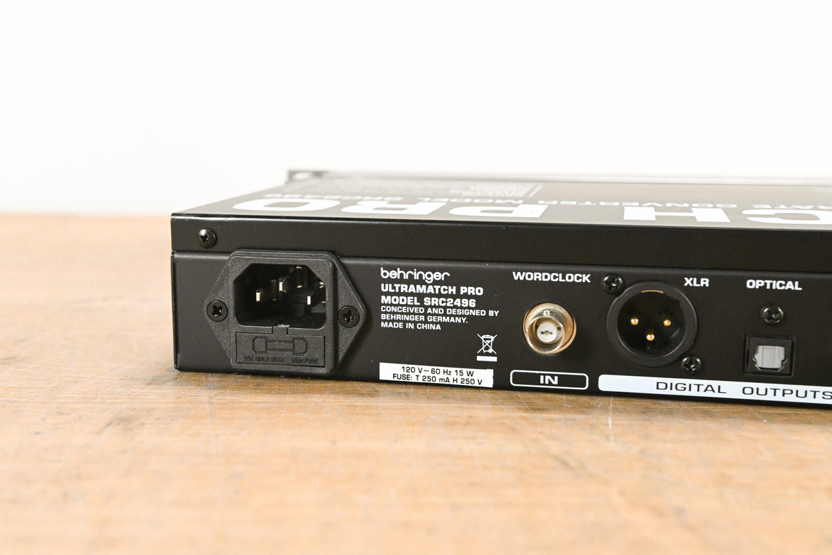 Behringer ULTRAMATCH PRO SRC2496 Sample Rate Converter