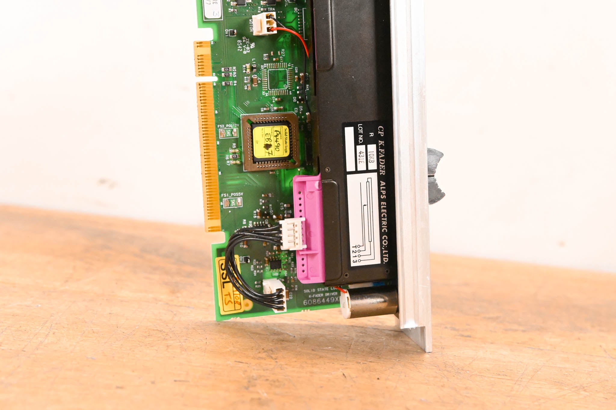 Solid State Logic C300 HD Motorized Fader Module – ALPS K-Fader Assembly