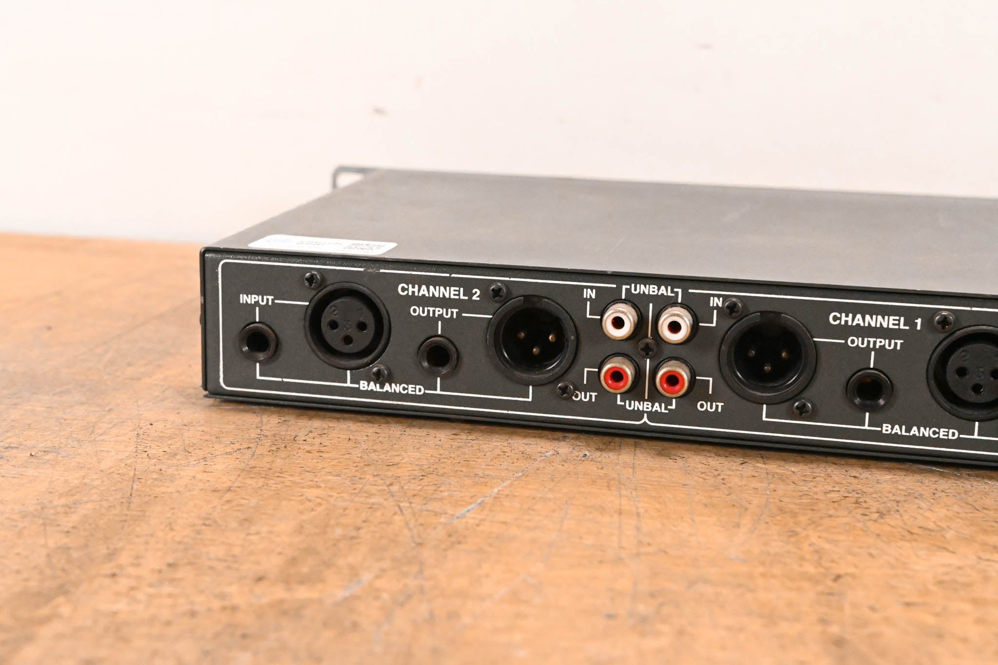 ART 341 Dual-Channel 15-Band 2/3 Octave Graphic Equalizer