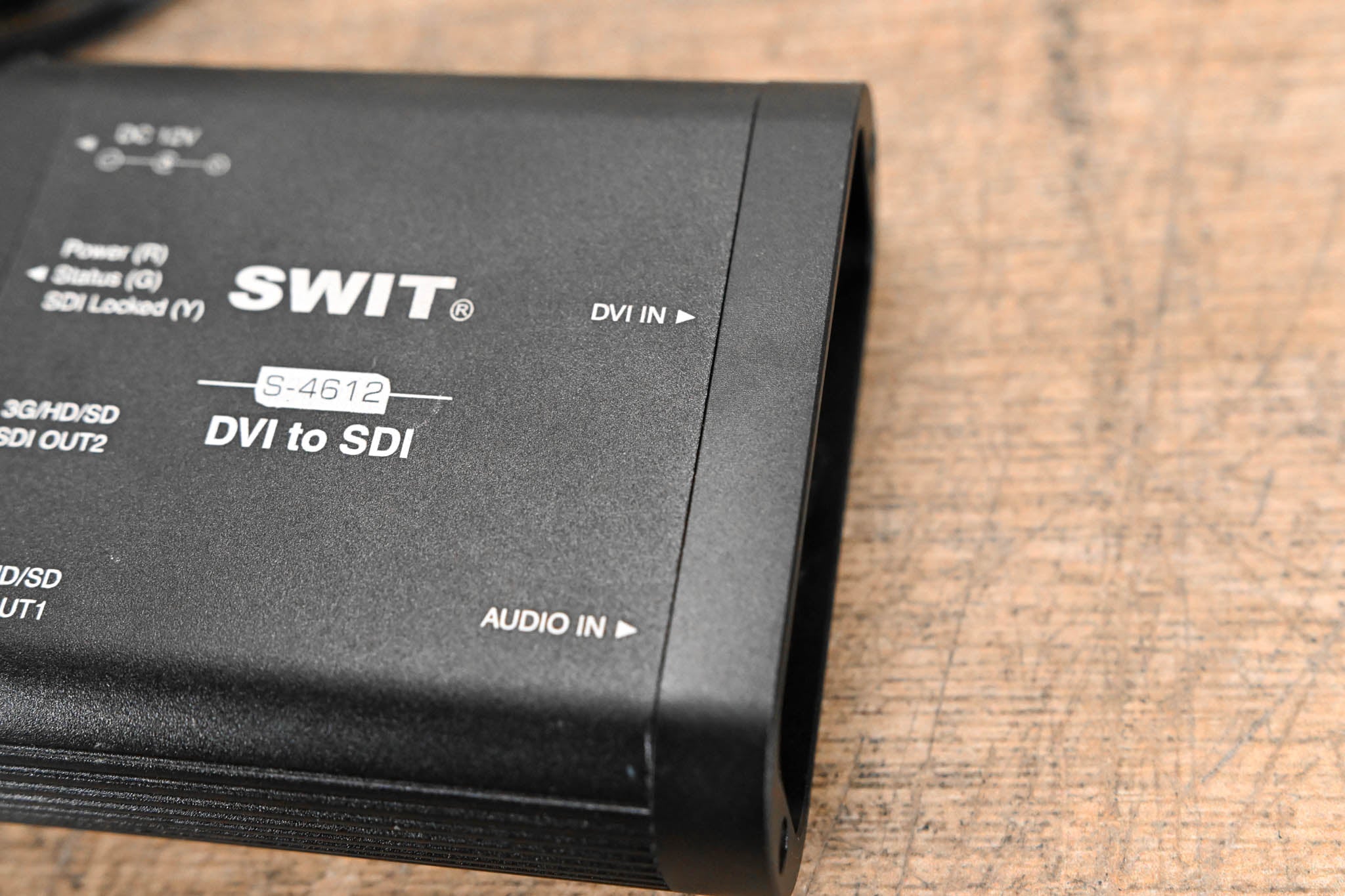 SWIT S-4612 DVI to SDI Converter