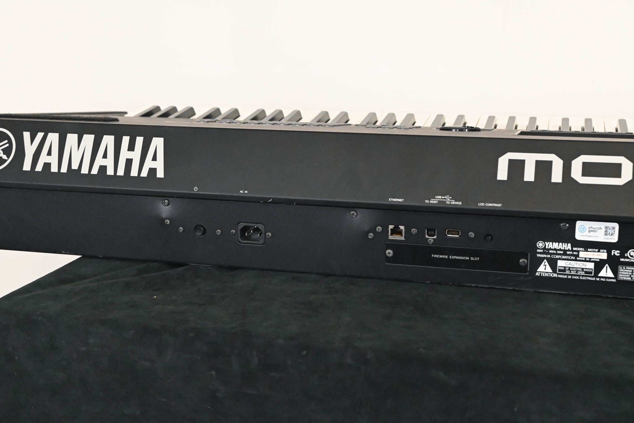 Yamaha MOTIF XF8 88-Key Workstation Keyboard
