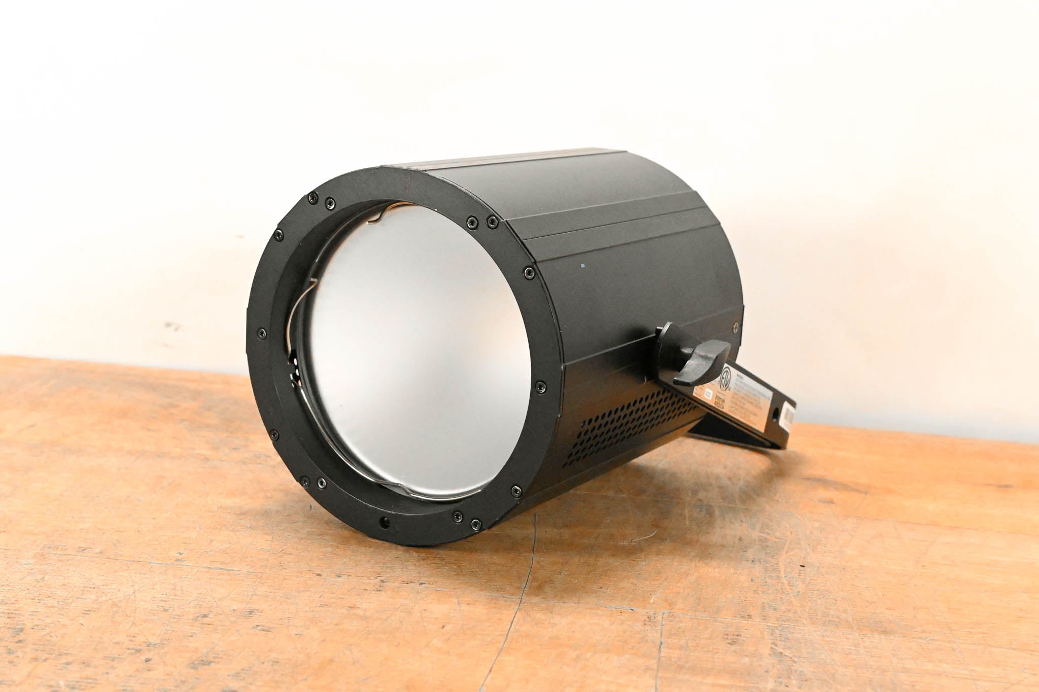 ADJ COB Cannon LP200ST 200W Chip On Board Color Mixing Wash Fixture