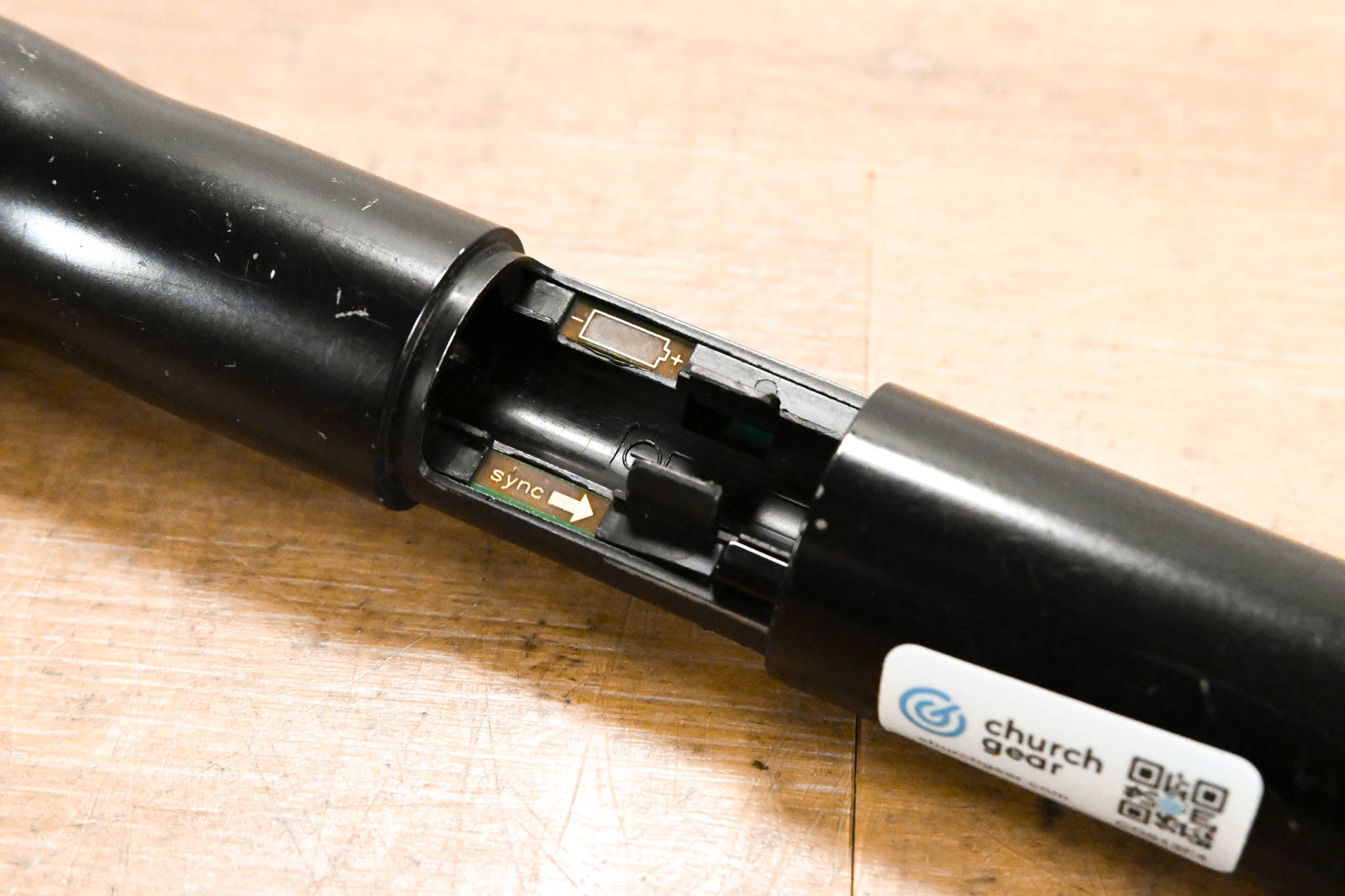 Shure UR2/SM58 Handheld Transmitter with SM58 Capsule - H4 Band