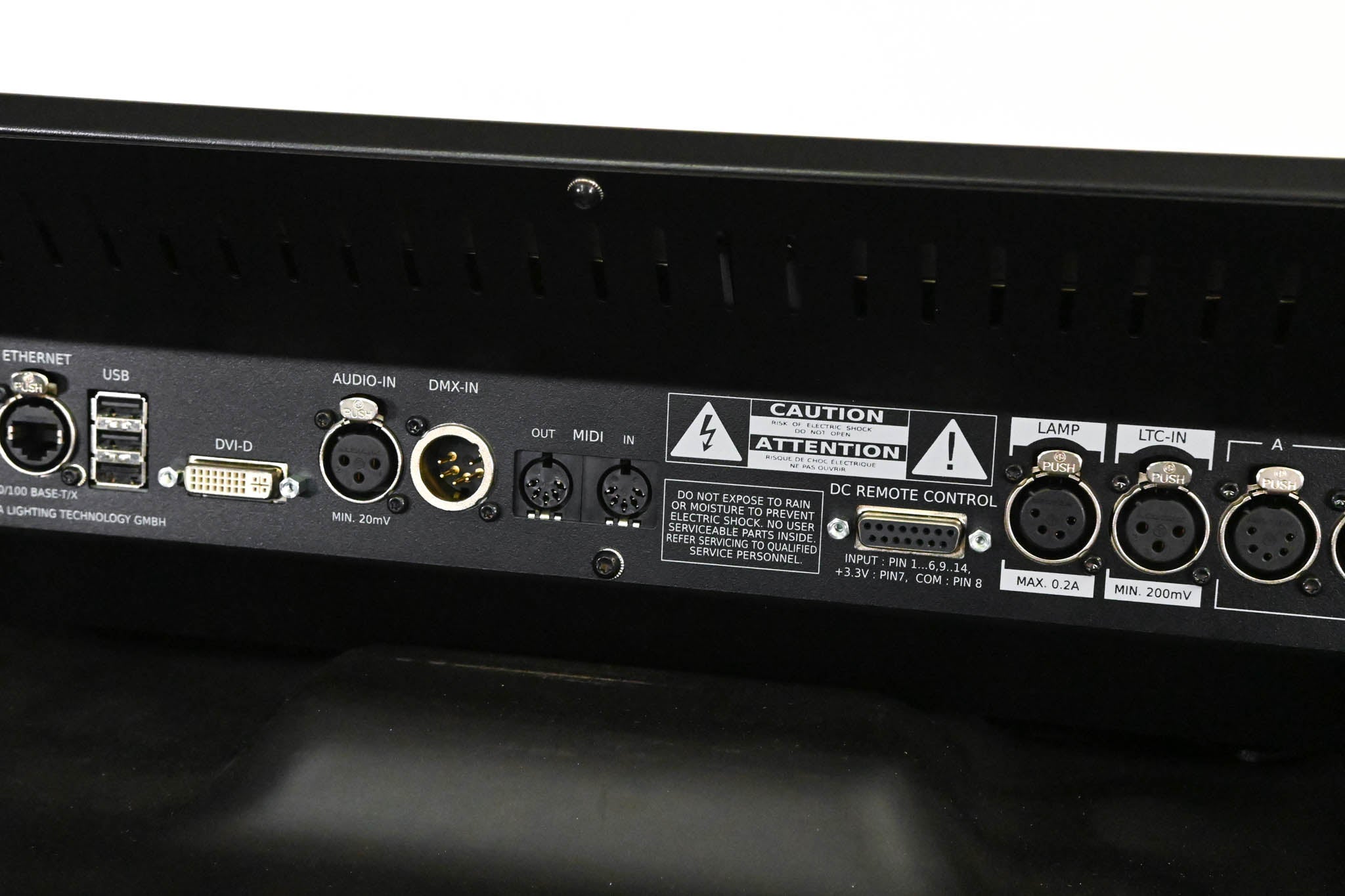 MA Lighting dot2 Core Compact Lighting Console with Road Case