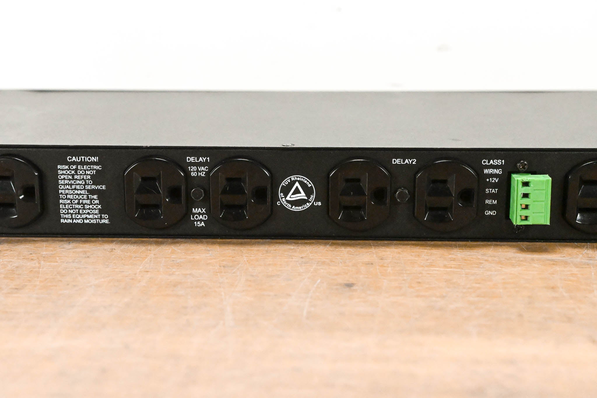 Furman PS-8R Series II 8-outlet Power Conditioner and Sequencer