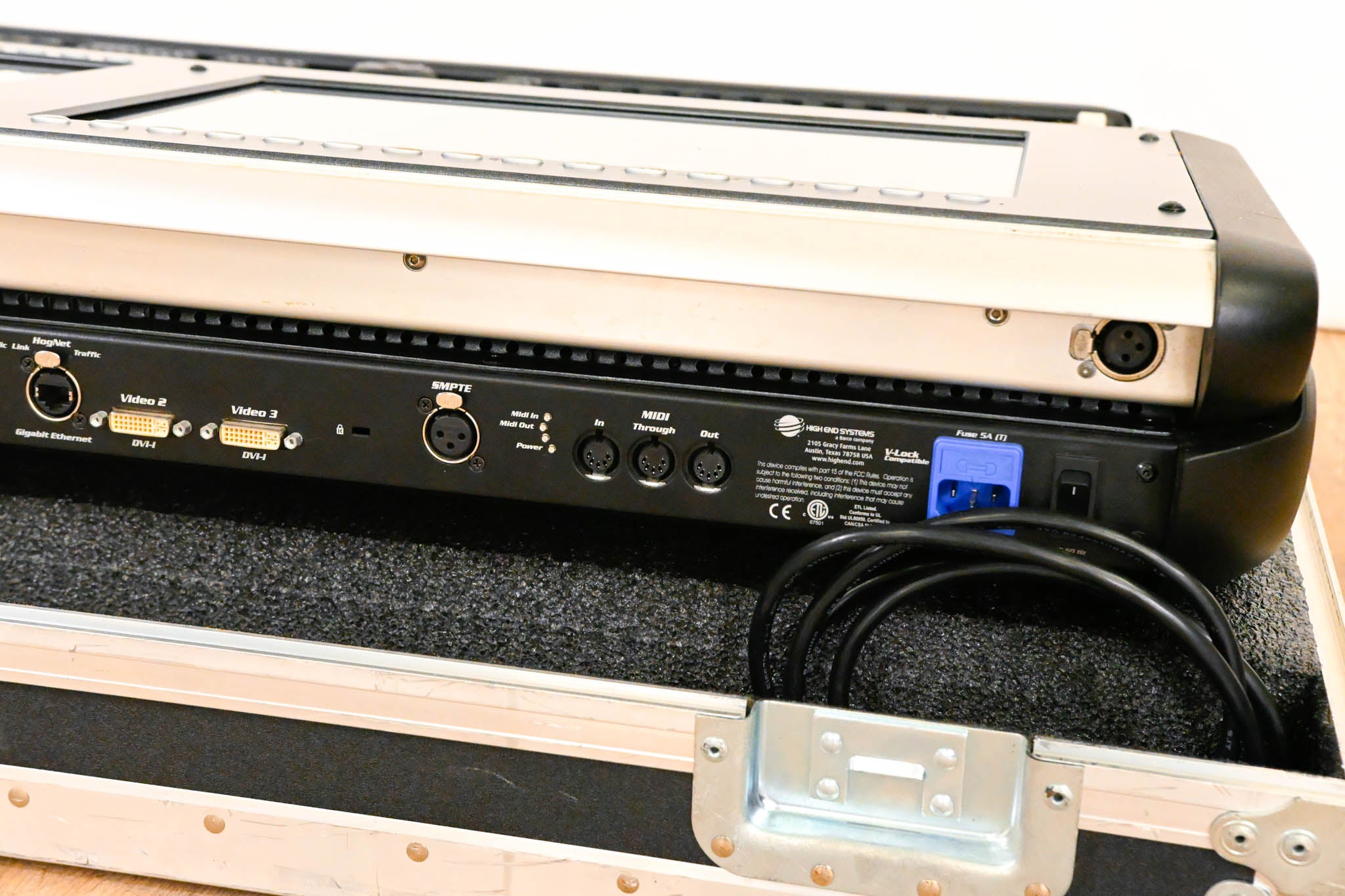 High End Systems Hog 4 Lighting Control Console with Road Case