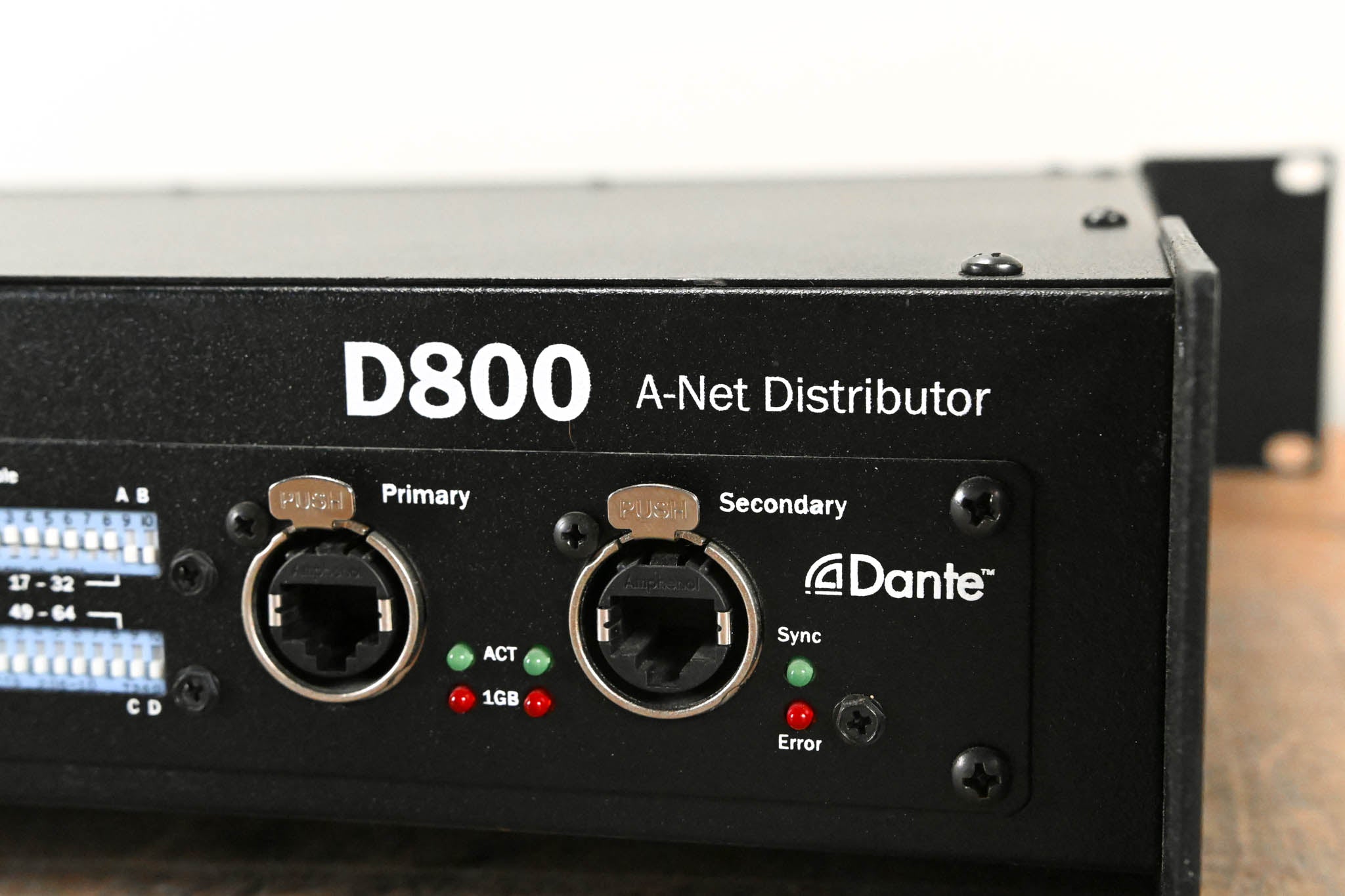 Aviom D800-Dante A-Net Distributor with Dante Connectivity