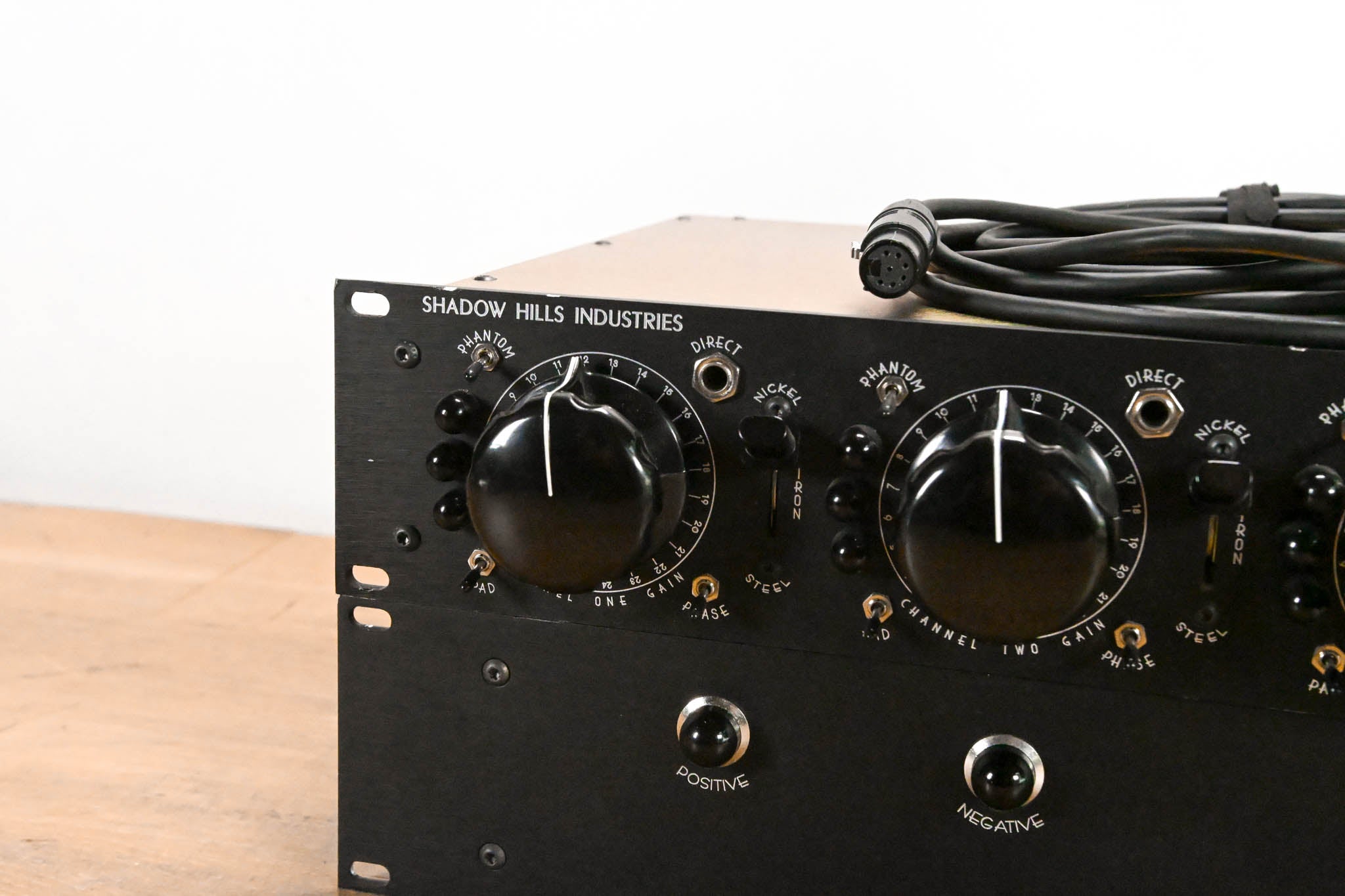 Shadow Hills Industries Quad GAMA 4-Channel Mic Preamp with PSU