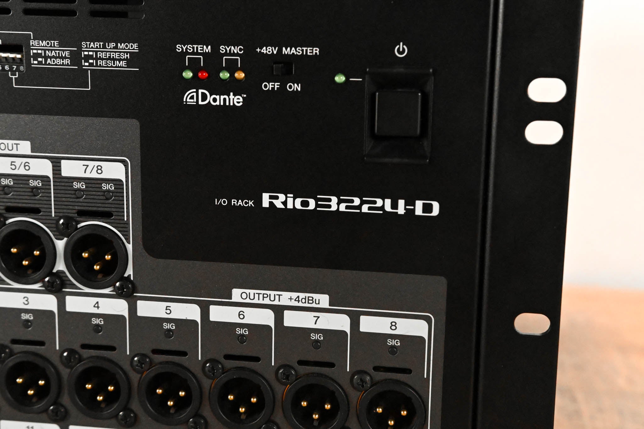 Yamaha Rio3224-D Rio Series 32x16 Remote Stage Box