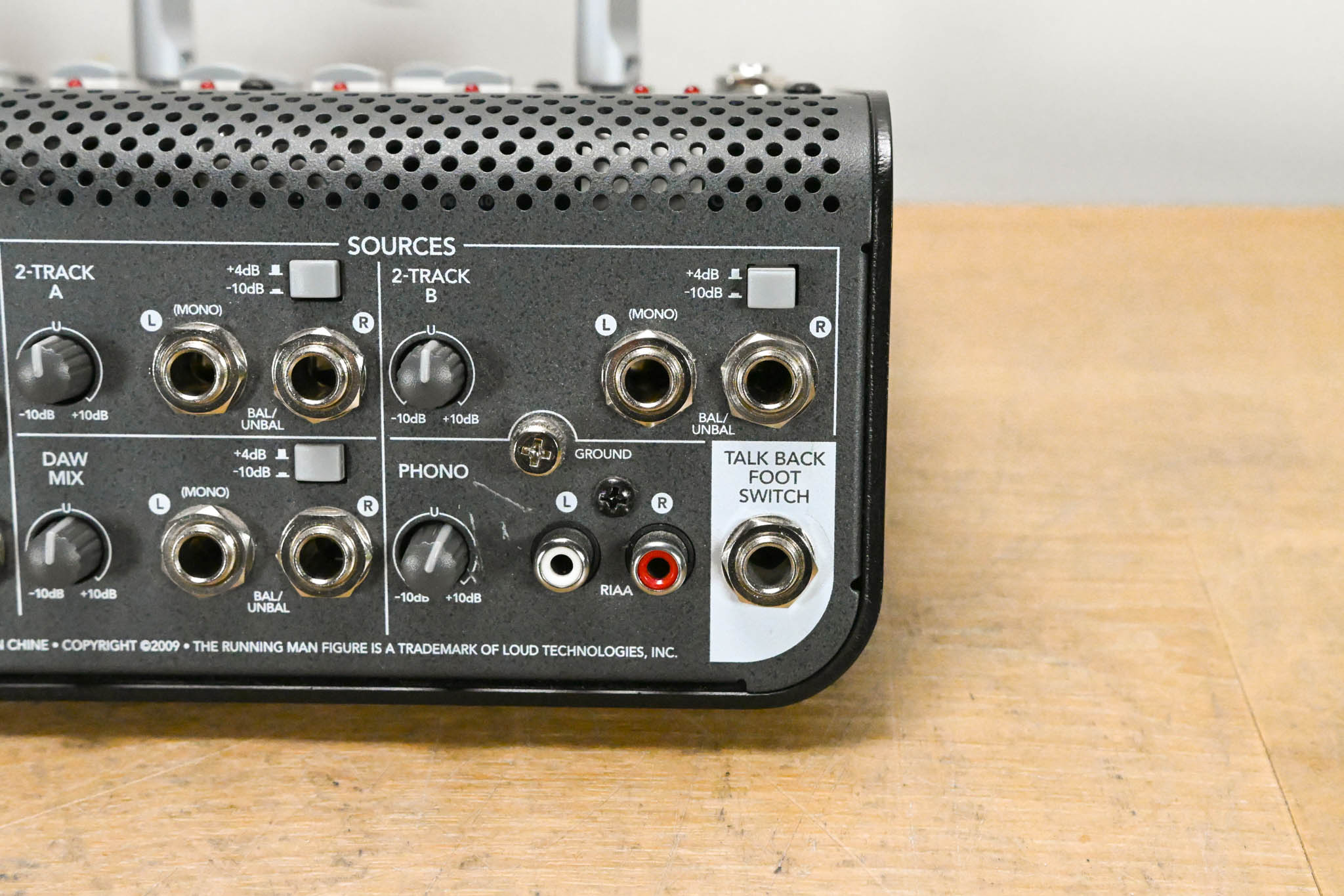 Mackie Big Knob Studio Command System