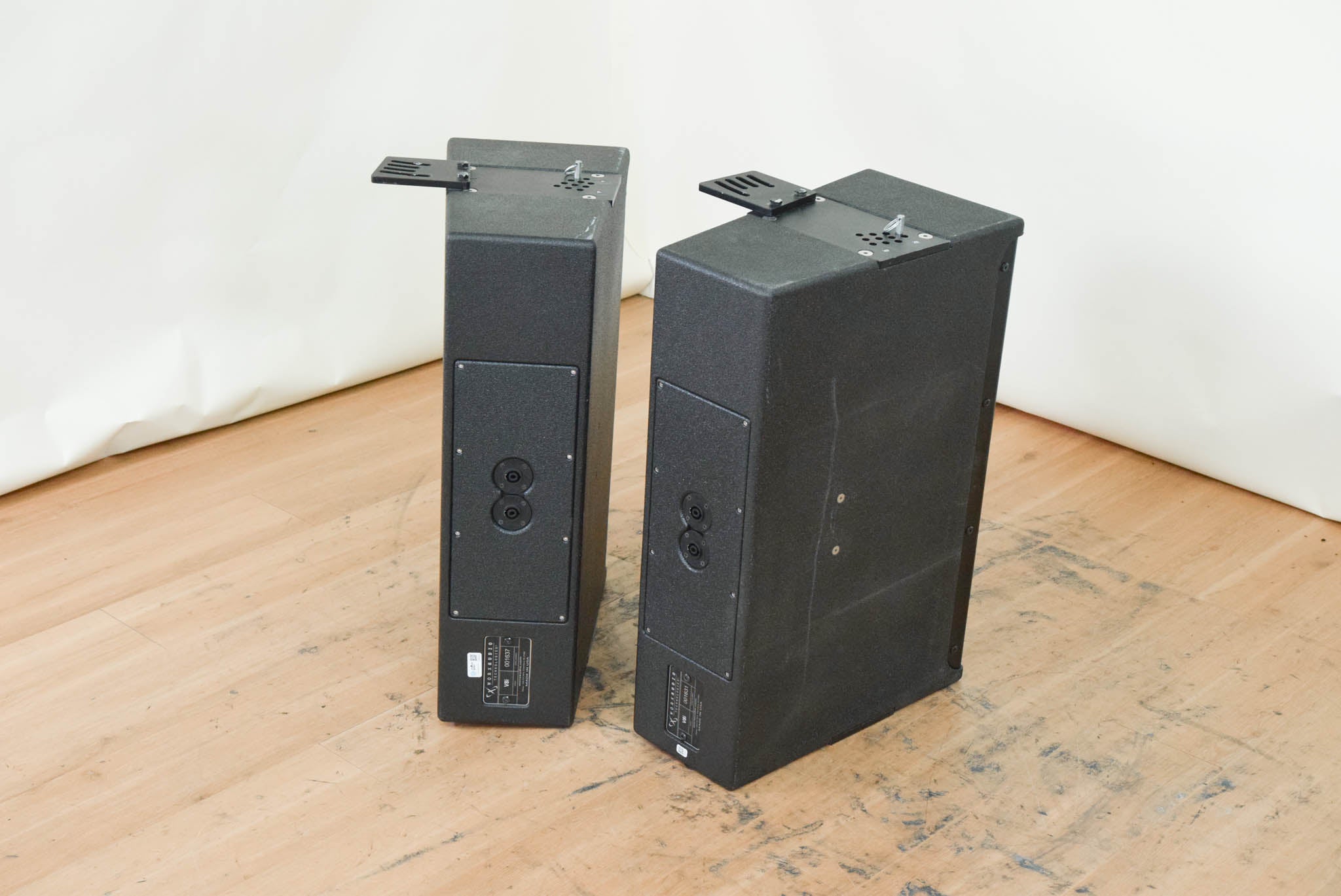 WorxAudio V8i Two-Way Line Array Loudspeaker (PAIR)