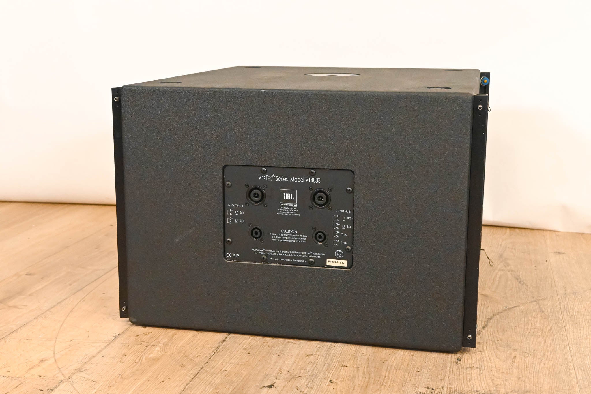 JBL VT4883 Subcompact Dual 12" Cardioid-Arrayable Subwoofer