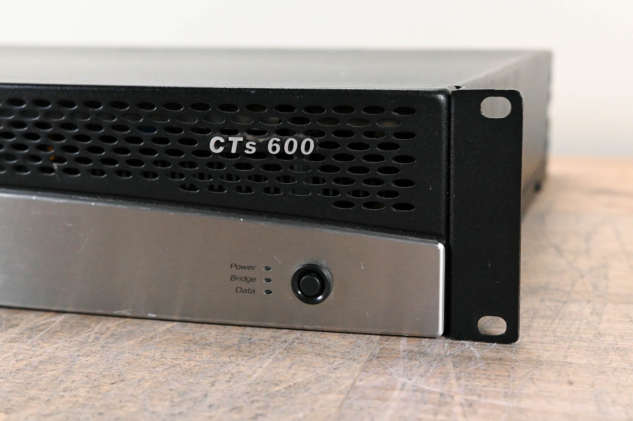 Crown CTs 600 2-Channel Power Amplifier