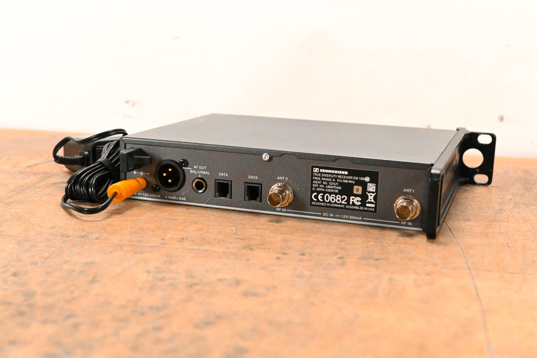 Sennheiser EM 100 G3 Wireless Receiver - A Range: 516-558 MHz