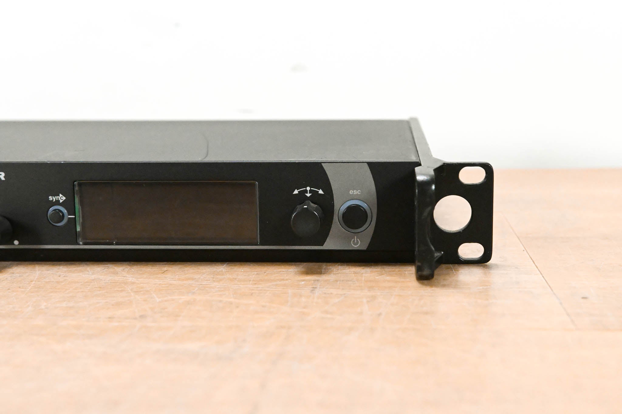 Sennheiser EM 2000 Wireless Microphone Receiver - Aw Range: 516-558 MHz