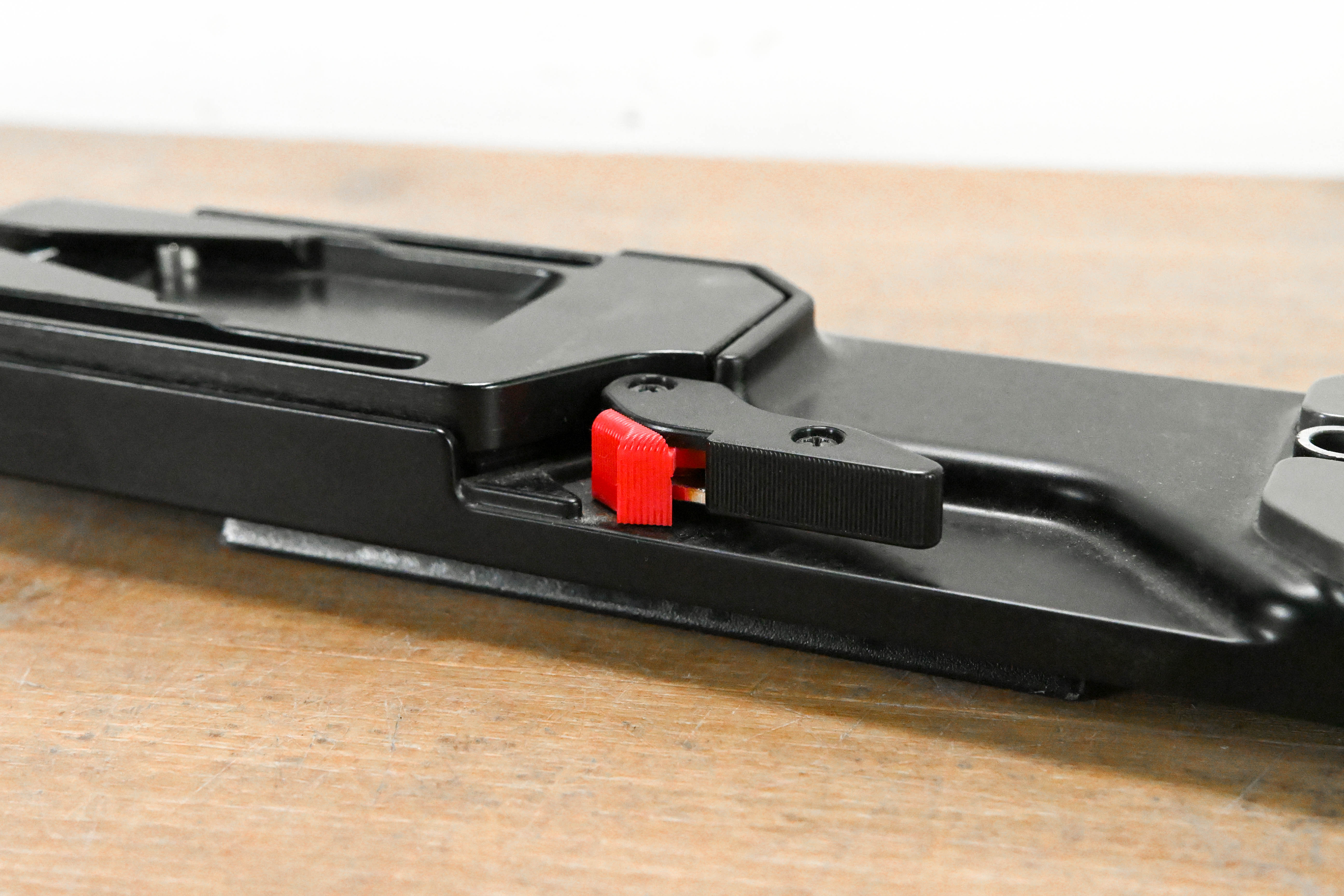 Panasonic SHAN-TM700 Quick Release Tripod Adapter