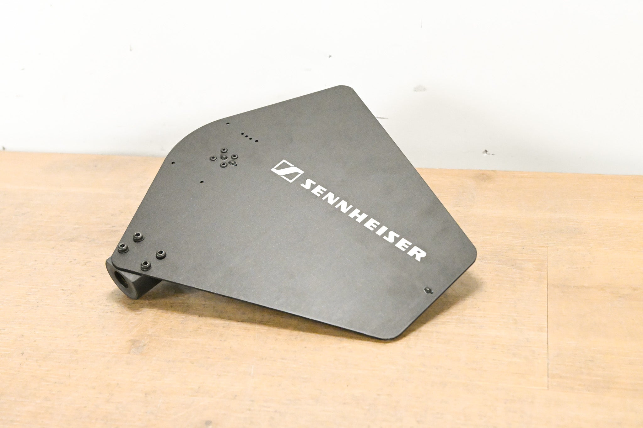 Sennheiser A-2003-UHF Passive Directional Antenna - 450-960 MHz