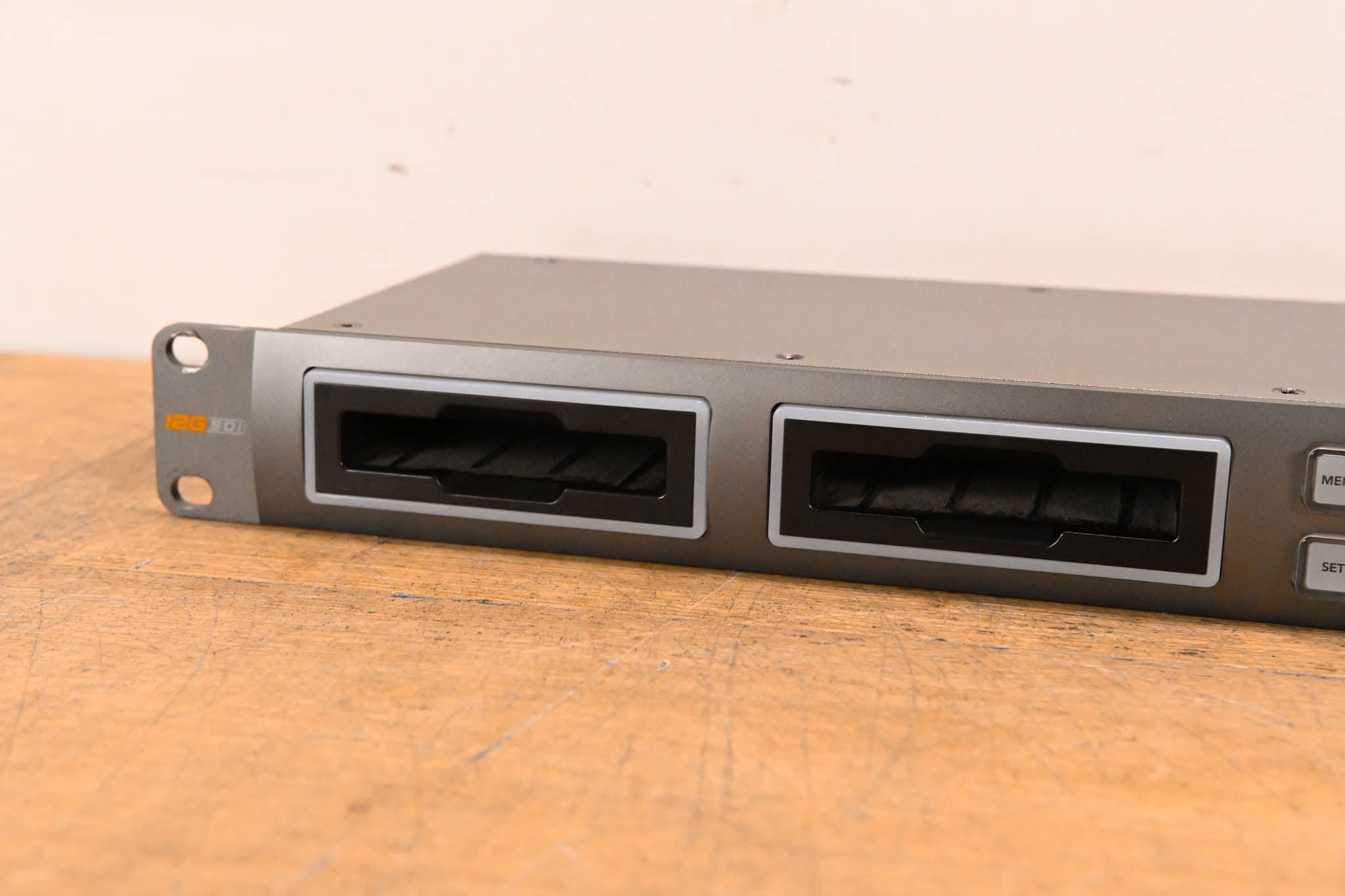 Blackmagic Design HyperDeck Studio 12G