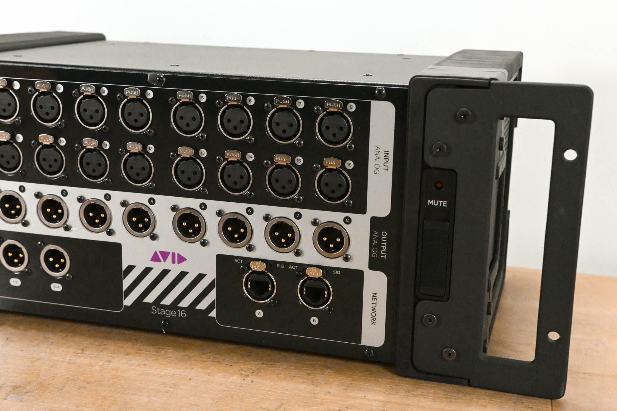 AVID Venue Stage 16 Remote I/O Stage Rack for S3L Digital Mixing System