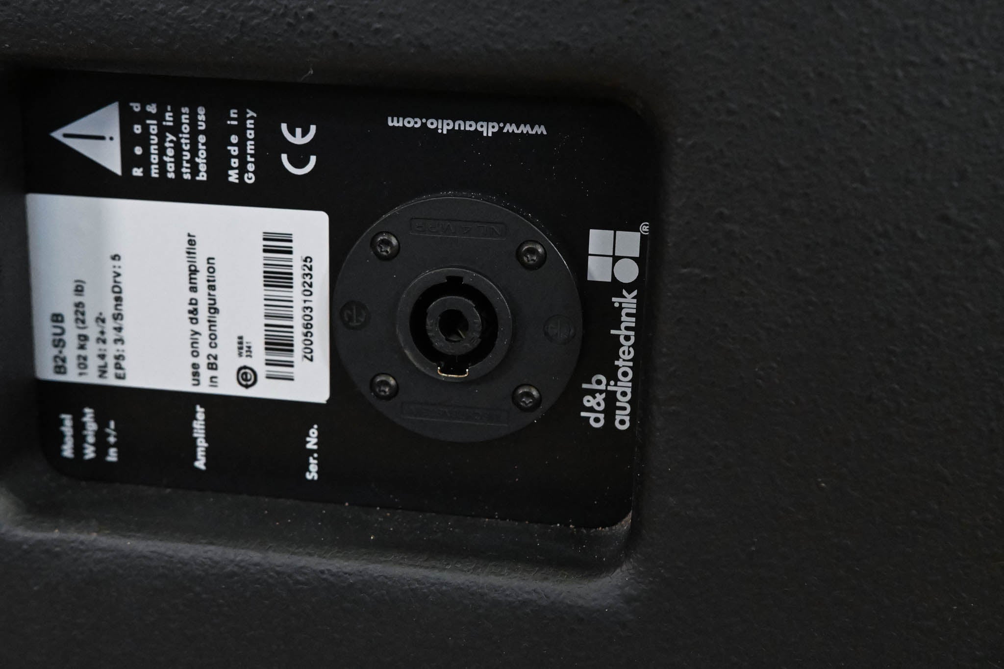 d&b audiotechnik B2-SUB 2 x 18" Passive Subwoofer