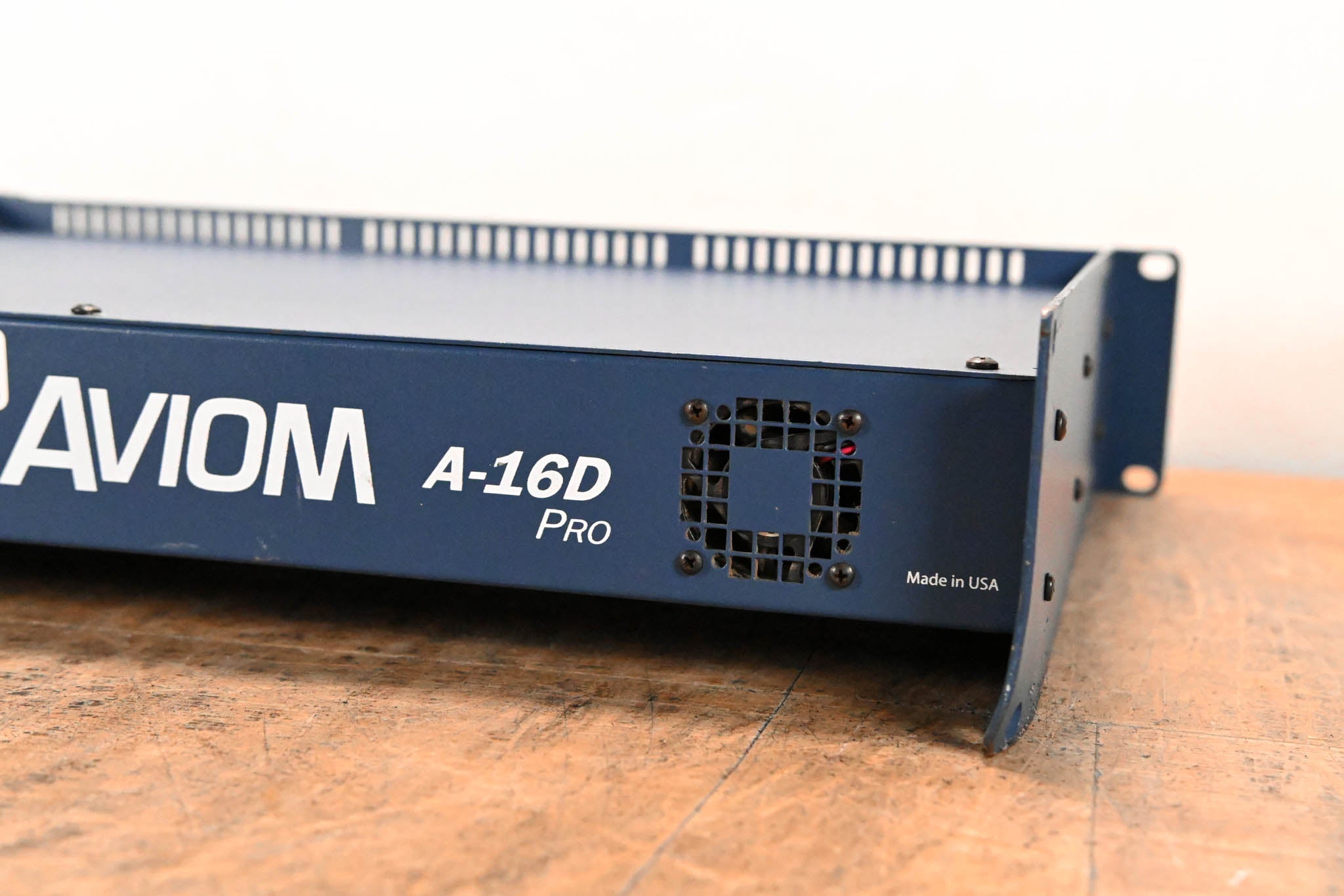 Aviom A-16D Pro A-Net Distributor