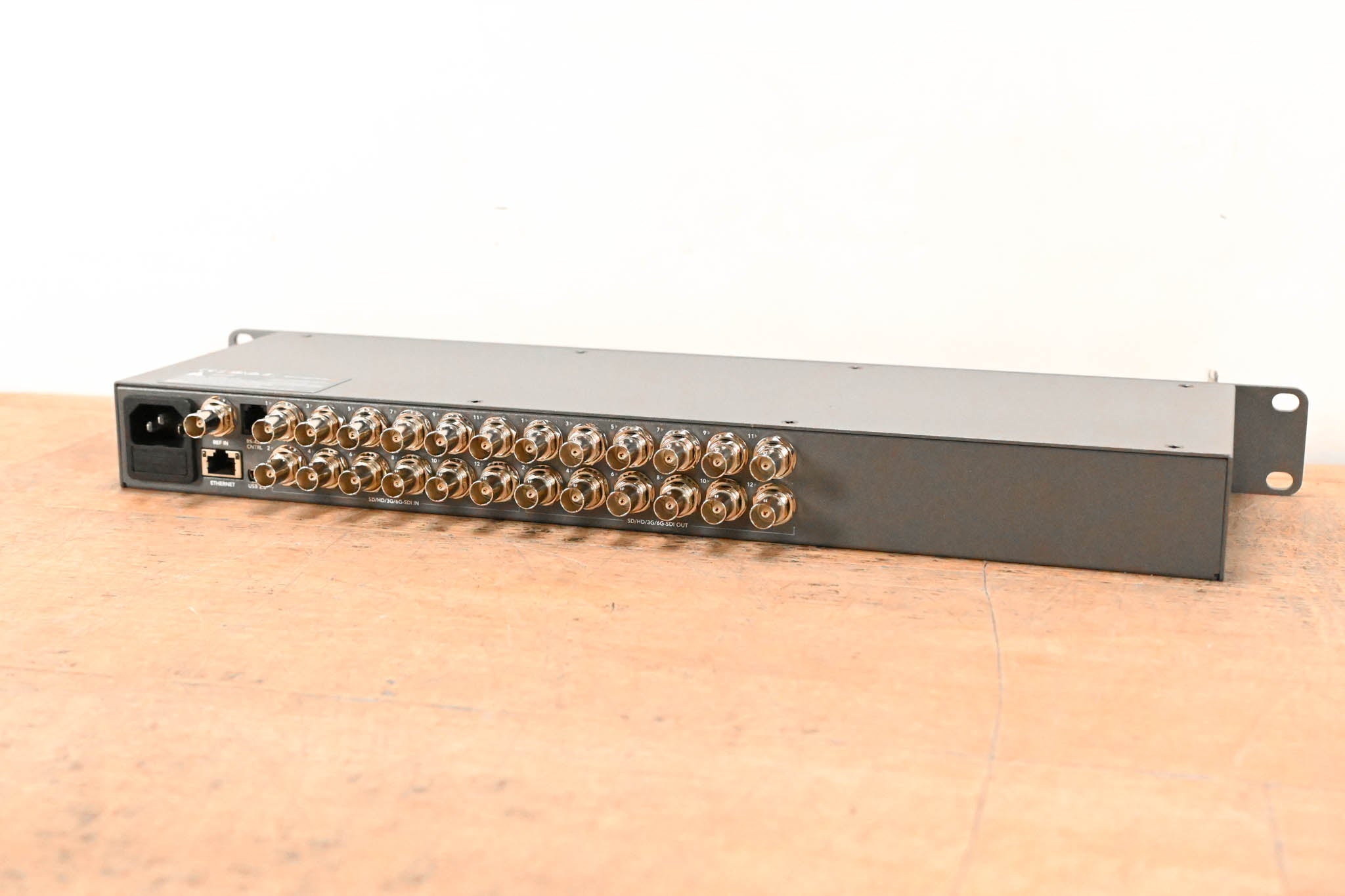 Blackmagic Design Smart Videohub 12x12