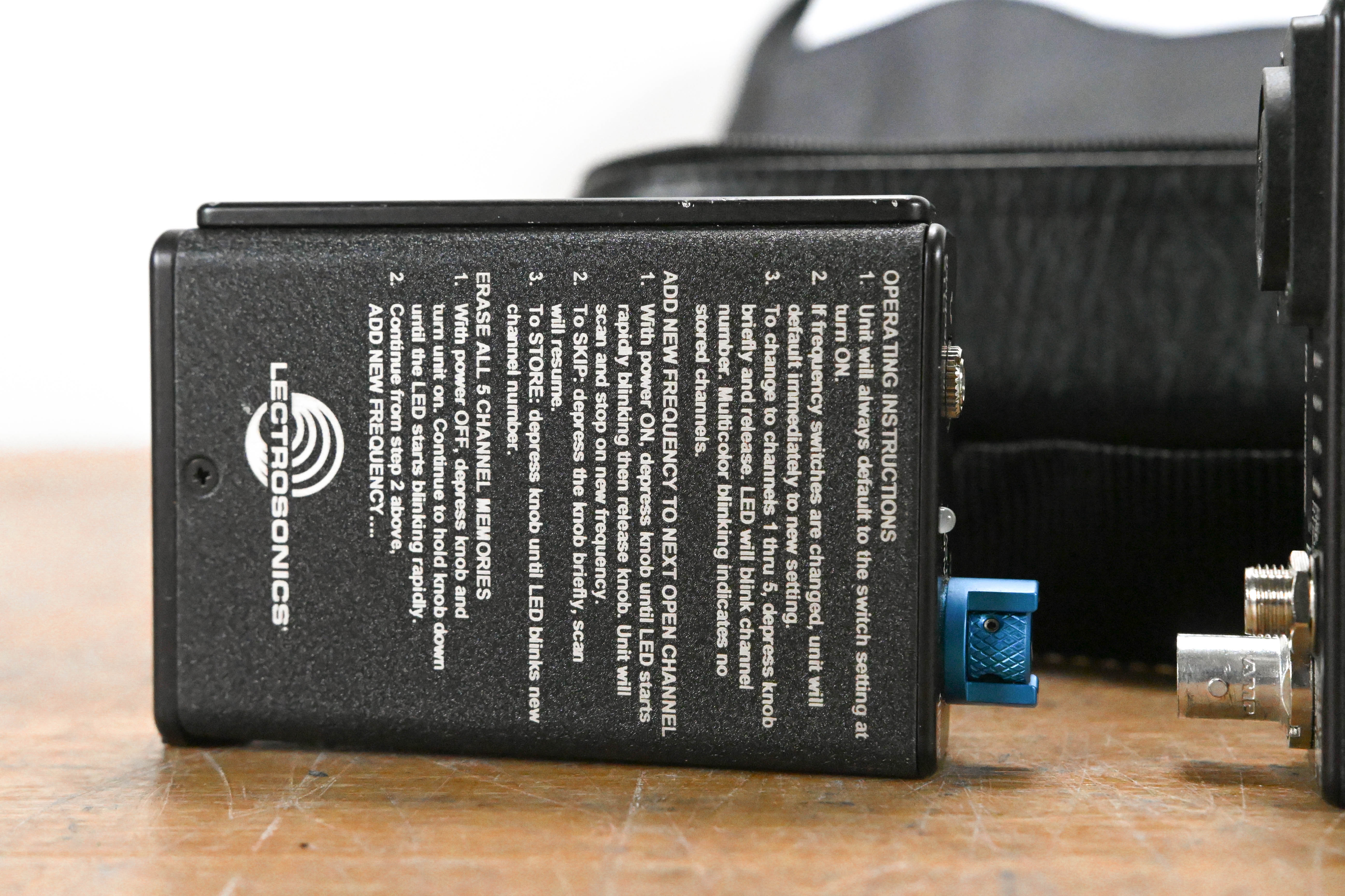 Lectrosonics IFBT4 IFB Transmitter & R1a Receiver Block 22 w/ Case
