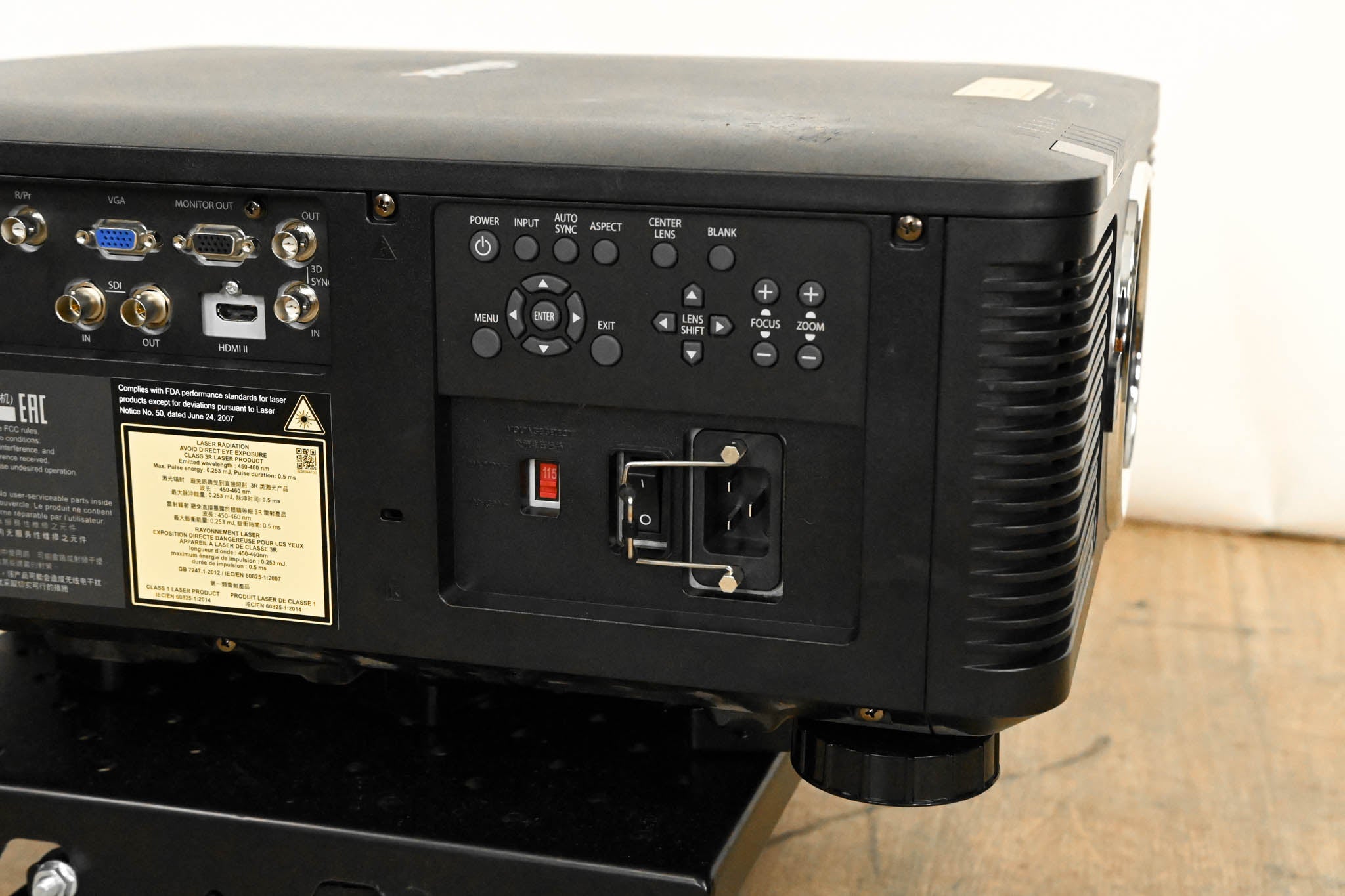 Vivitek DU8190Z-BK 10,000-Lumen WUXGA Large Venue DLP Projector