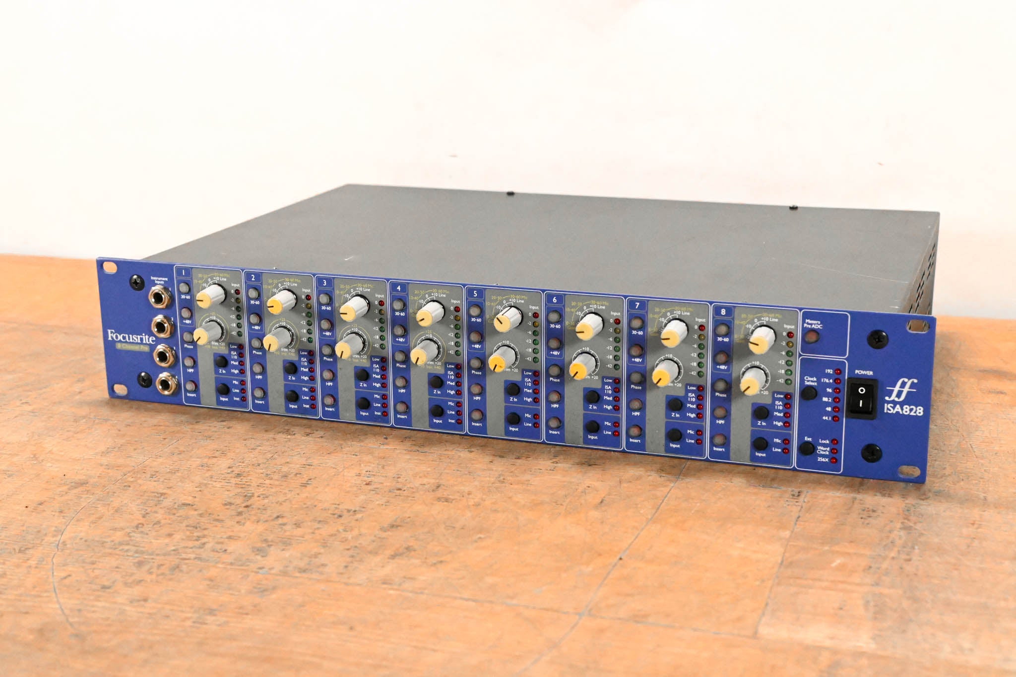Focusrite ISA828 8-Channel Microphone Preamplifier