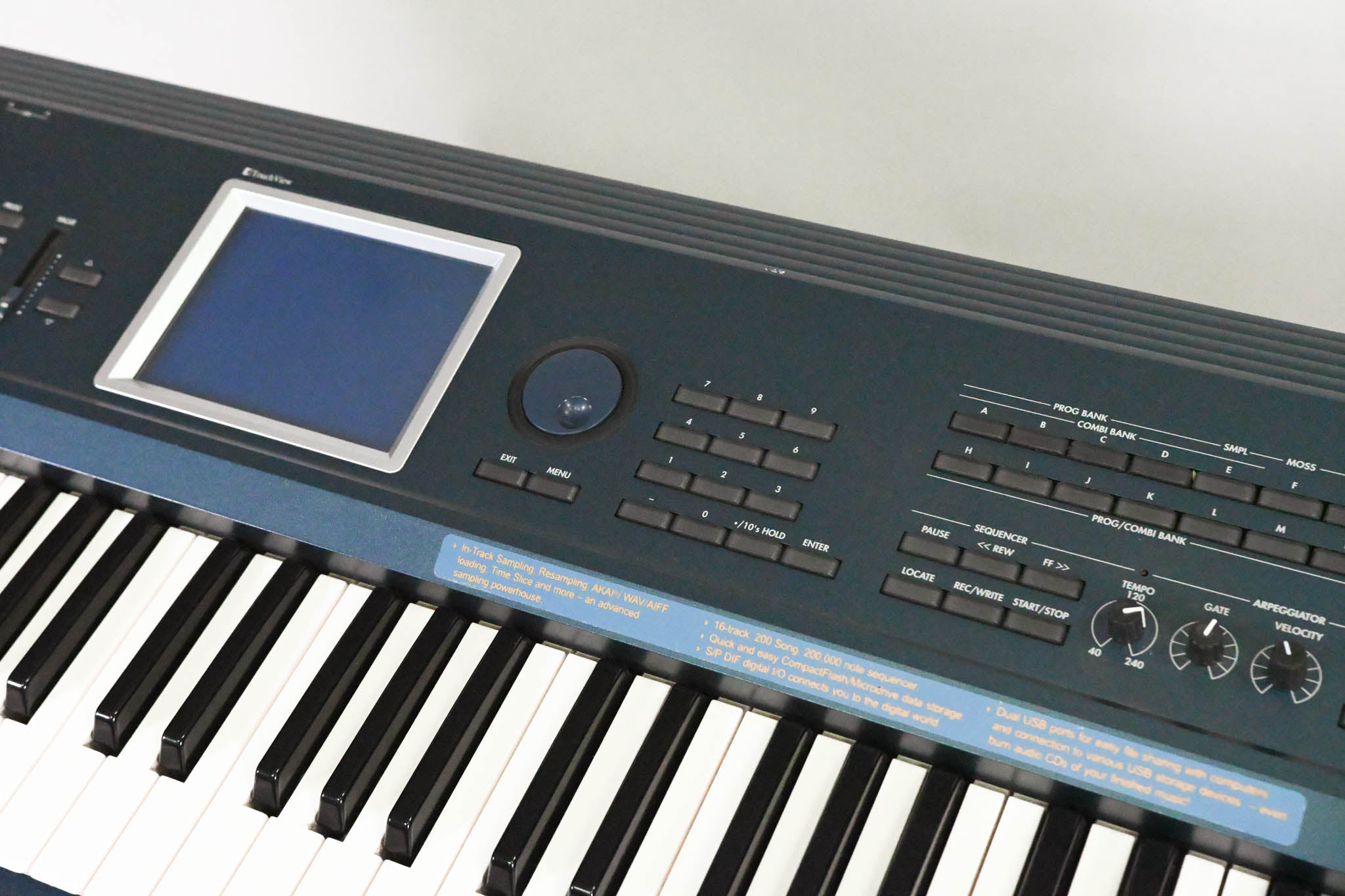 Korg Triton Extreme 76 76-Key 120-Voice Polyphonic Workstation