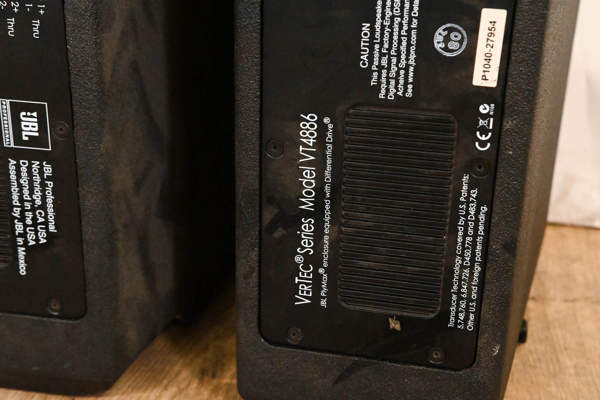 JBL VT4886 Dual 6.5" Passive Compact Line Array Loudspeakers (PAIR)