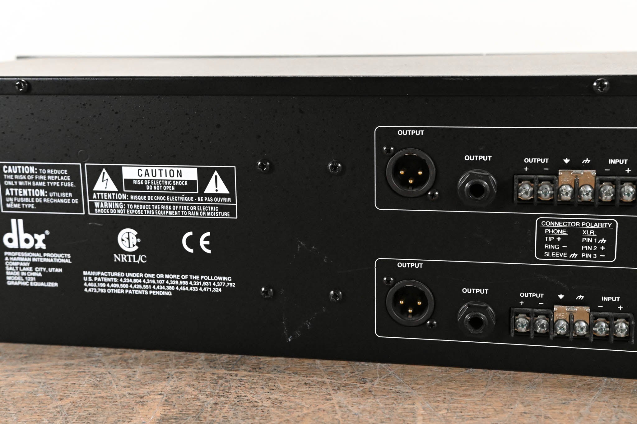 dbx 1231 Dual-Channel 31-Band Graphic Equalizer