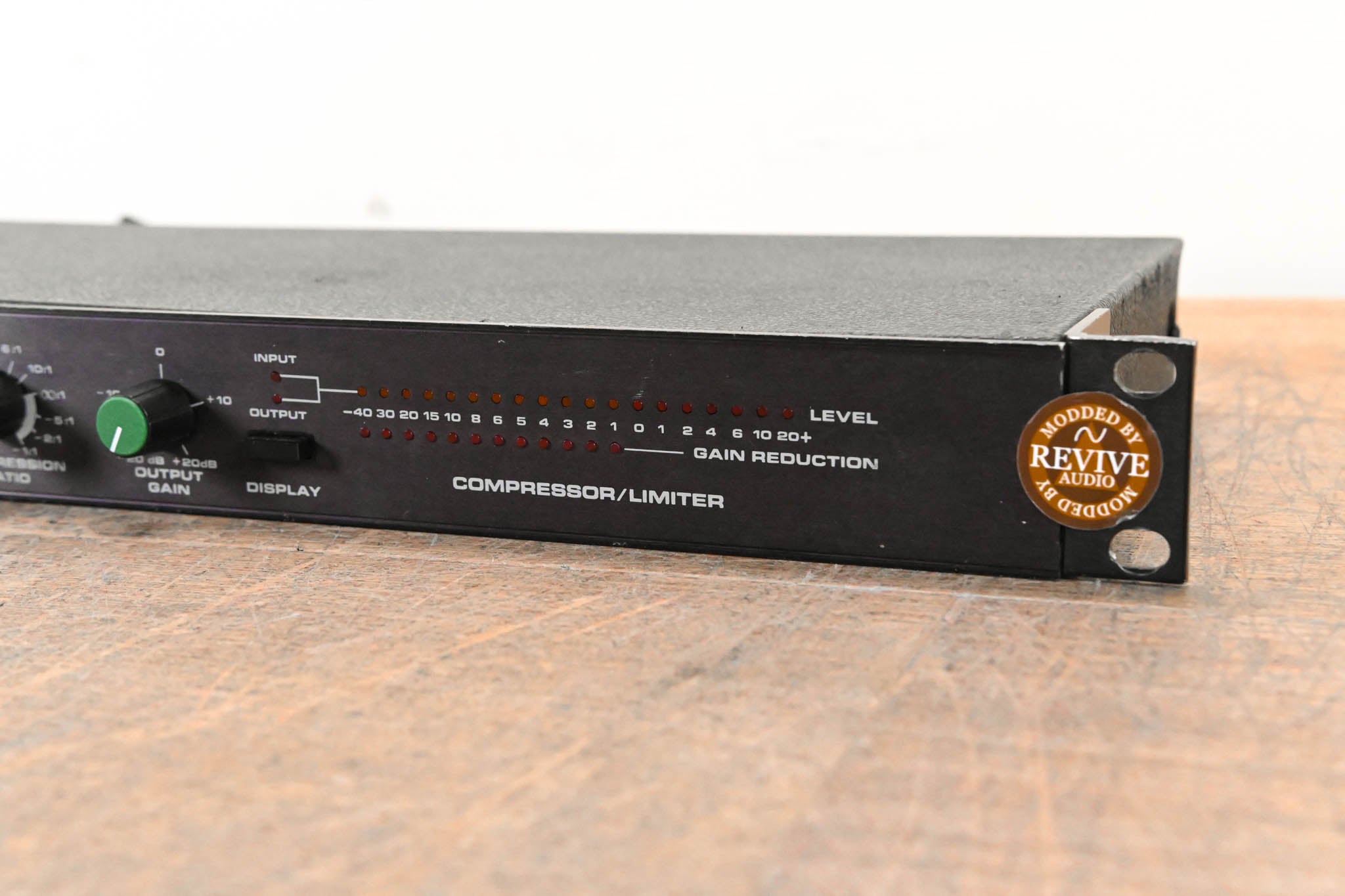 dbx 160X Single-Channel Compressor/Limiter (Modded by Revive Audio)