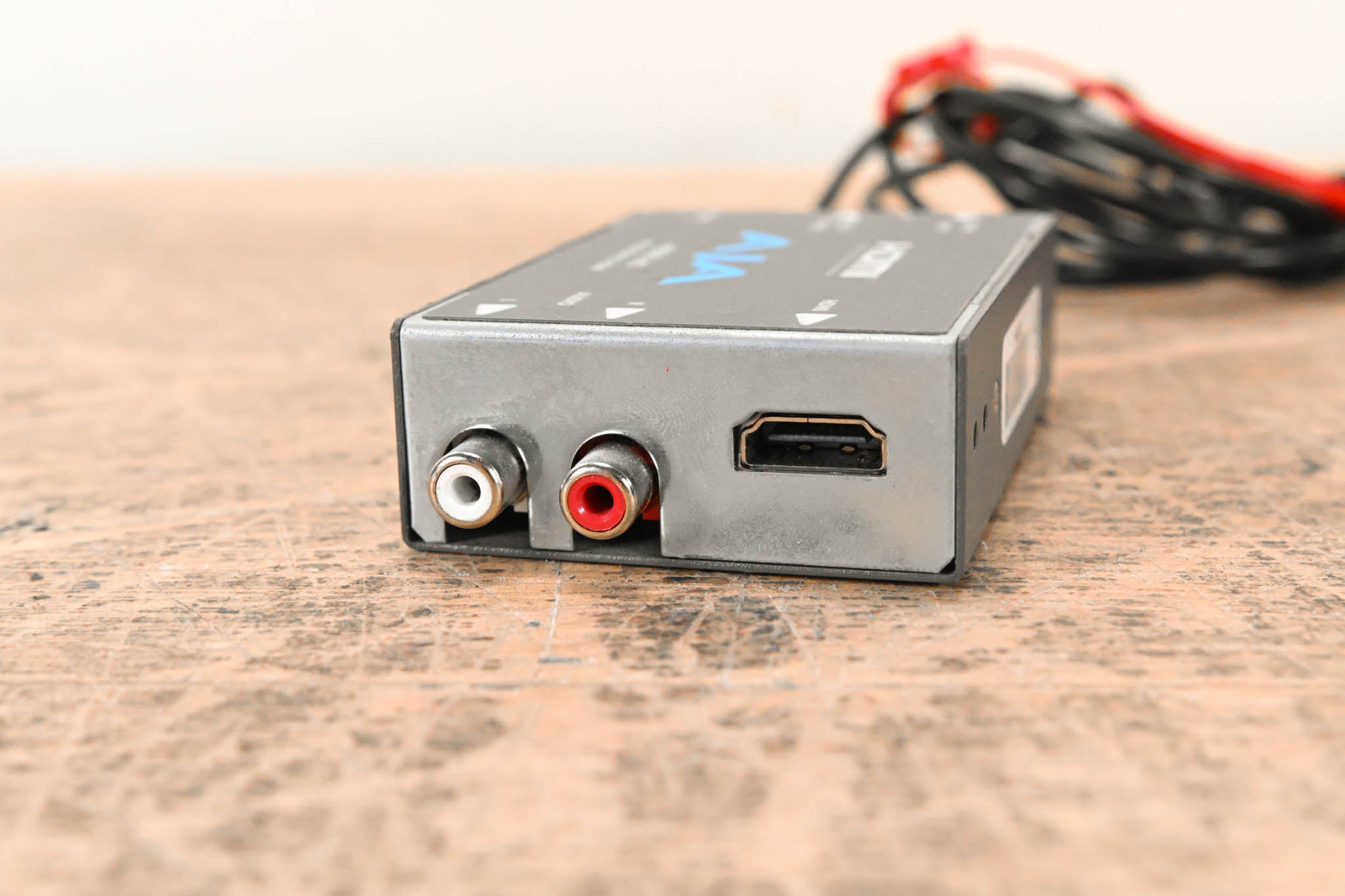 AJA HI5 HD/SD-SDI to HDMI Video and Audio Converter