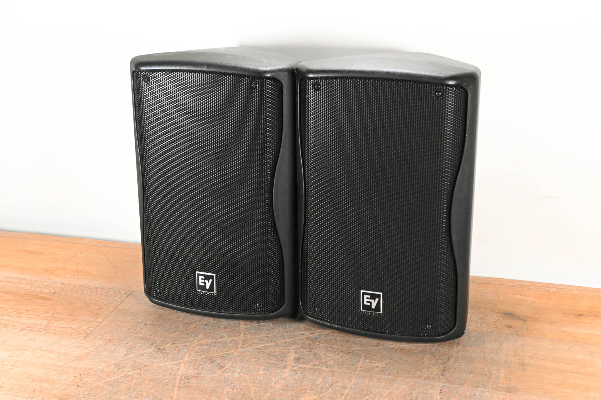 Electro-Voice (EV) ZX1-90 8-inch Two-Way Passive Loudspeaker (PAIR)