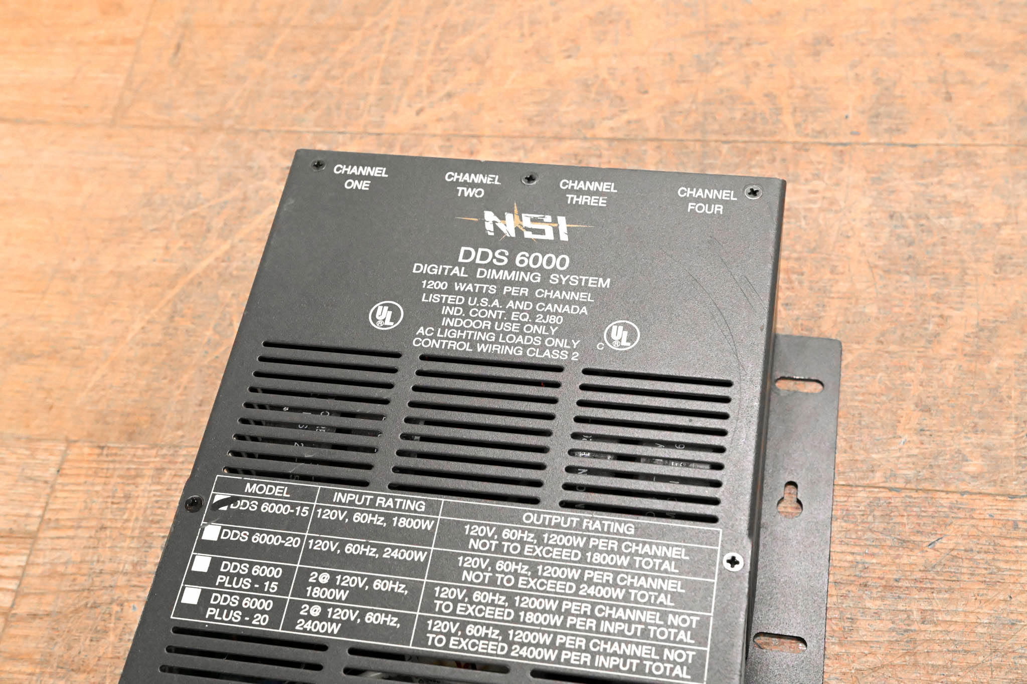 NSI DDS 6000 4-Channel Dimmer Pack
