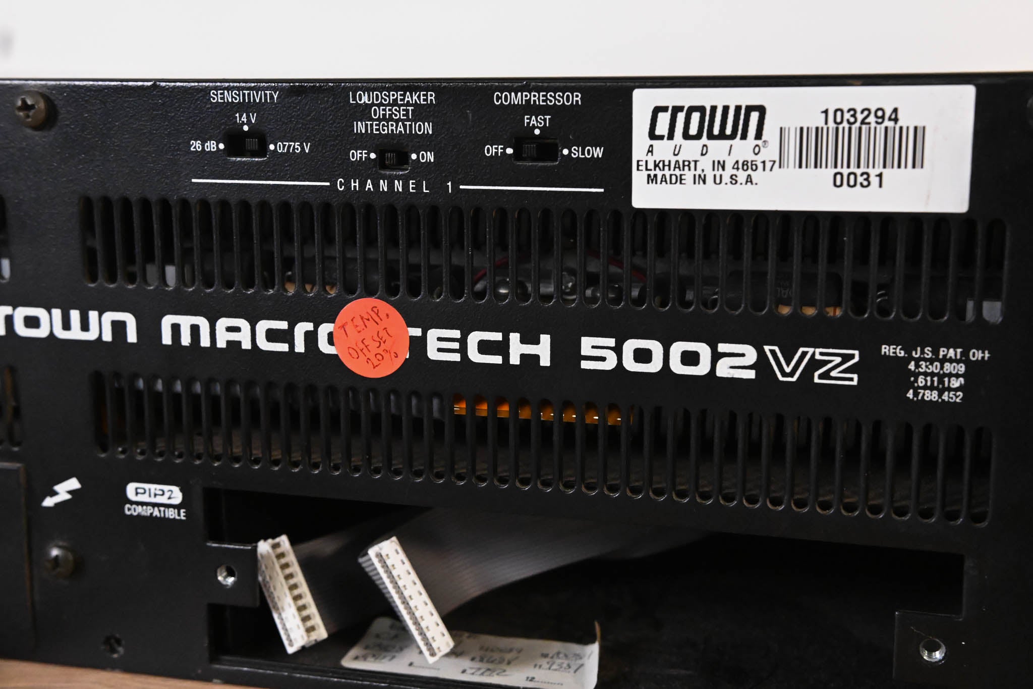 Crown Macro-Tech 5002VZ 2-Channel Power Amplifier