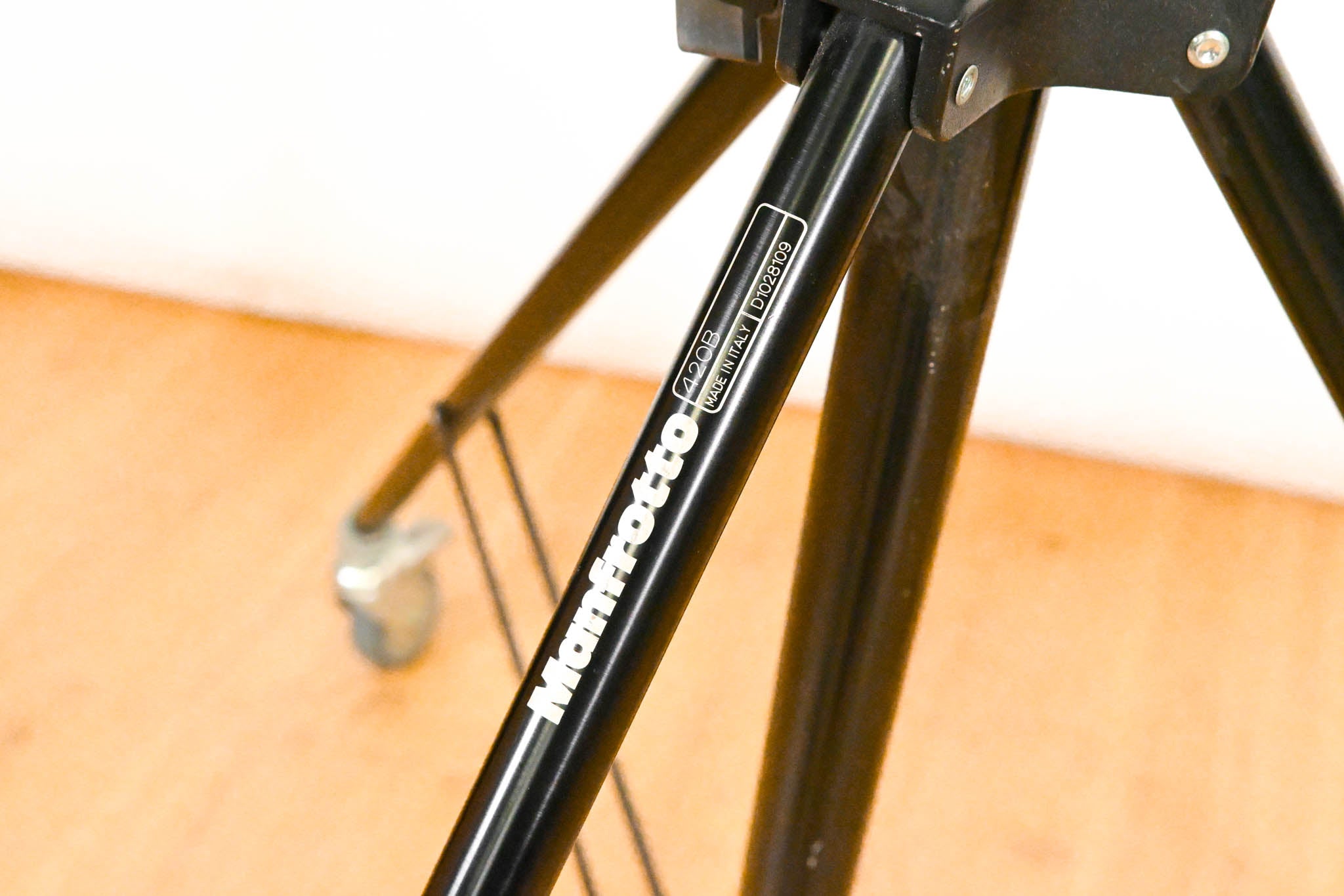 Manfrotto 420B Combi Boom Stand