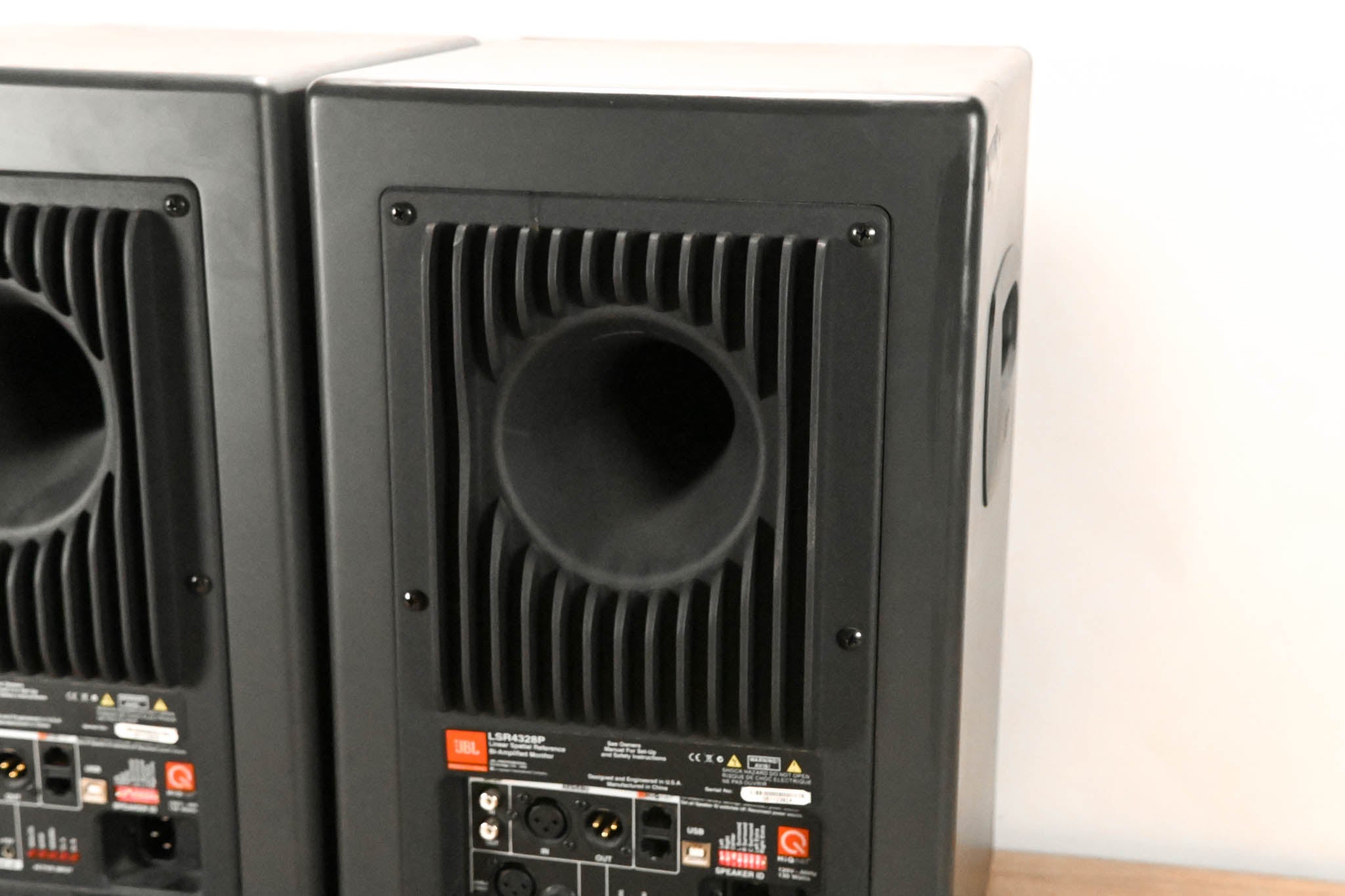 JBL LSR4328P 2-Way 8" Bi-Amplified Studio Monitor (PAIR)