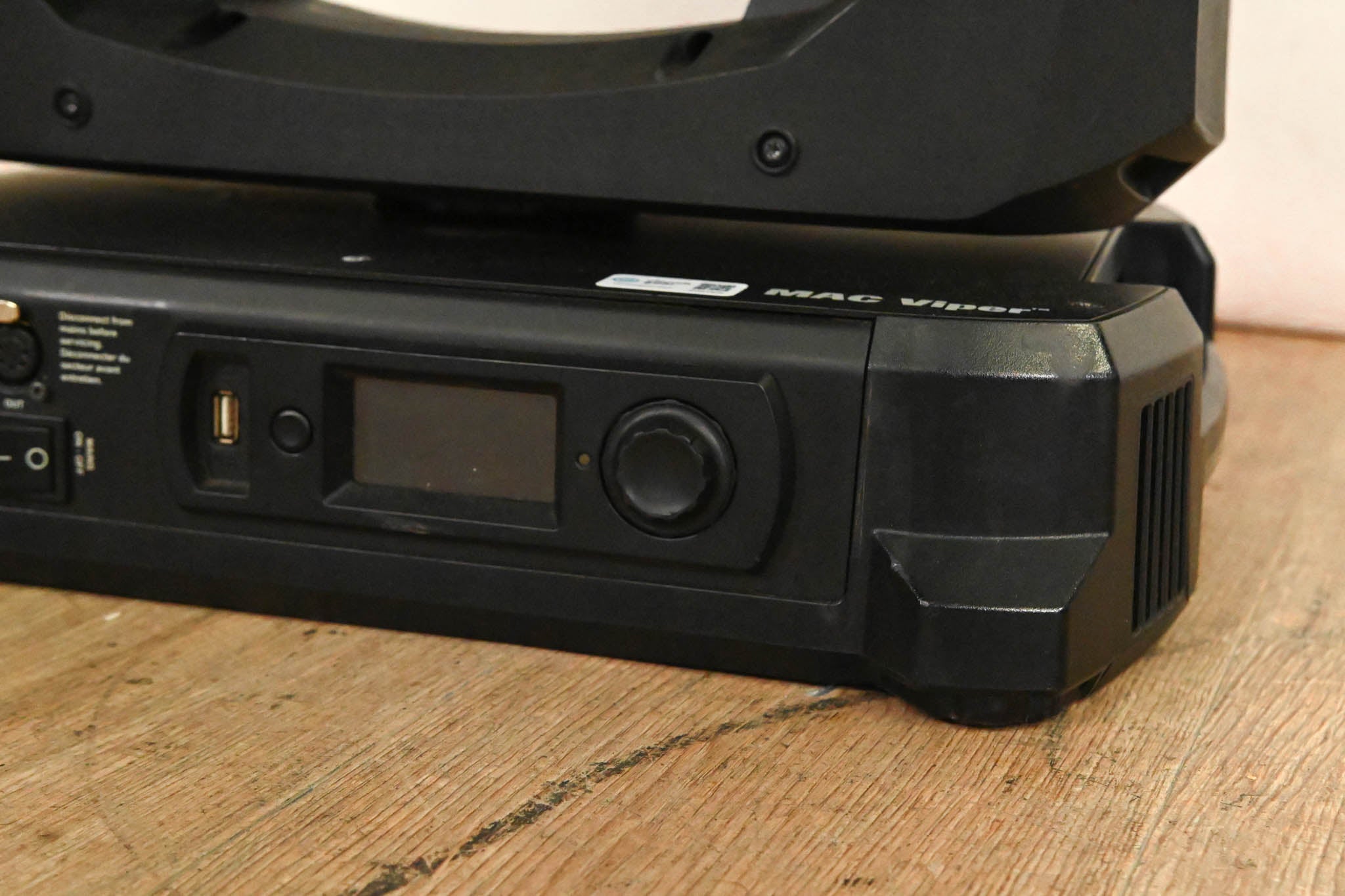 Martin MAC Viper Profile High Output Discharge-Based Moving Light