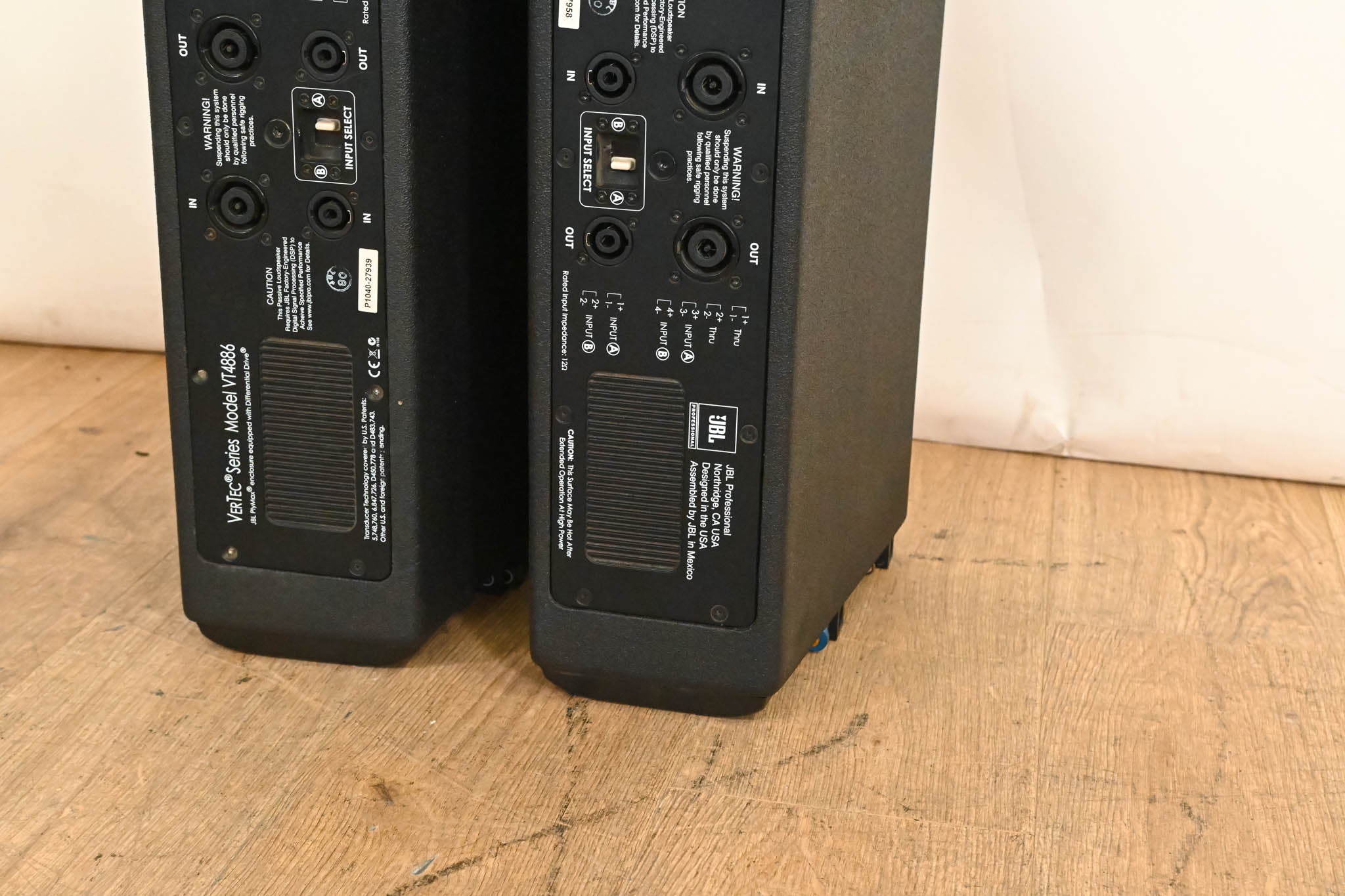 JBL VT4886 Dual 6.5" Passive Compact Line Array Loudspeakers (PAIR)