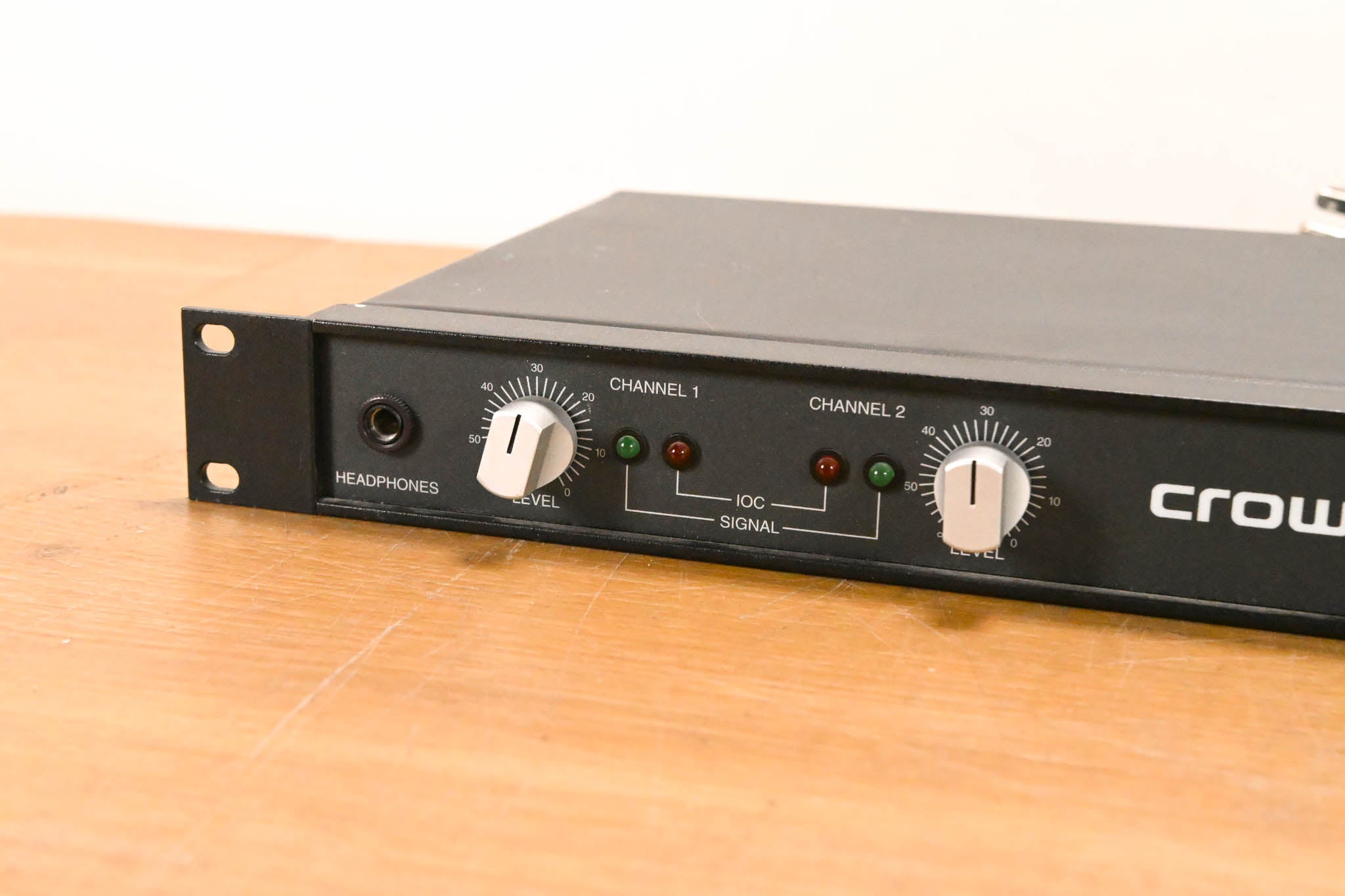 Crown D-75A 2-Channel Power Amplifier